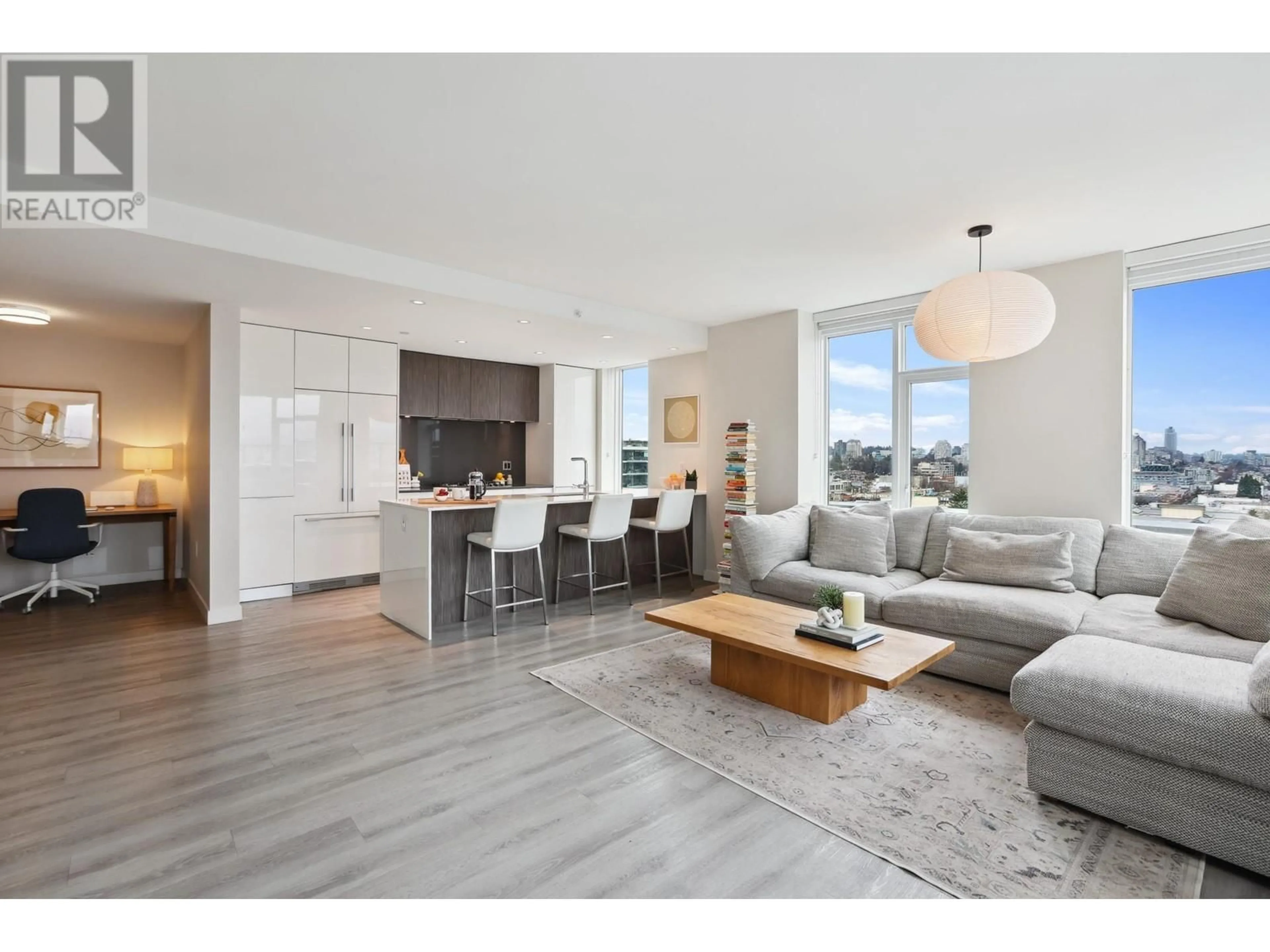 Living room with furniture, wood/laminate floor for 801 - 209 7TH AVENUE, Vancouver British Columbia V5T0H3