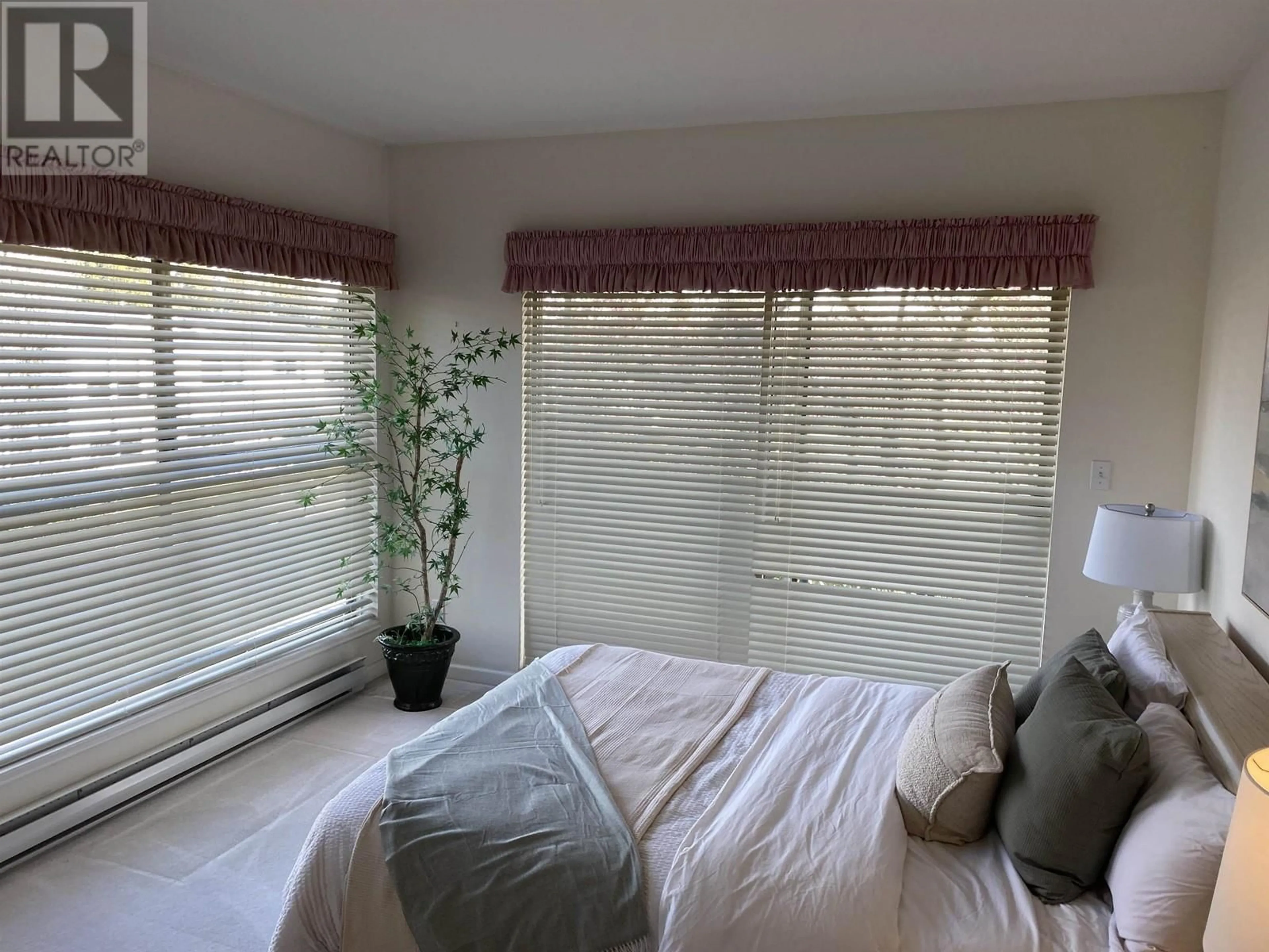 A pic of a room for 112 - 4753 RIVER ROAD WEST, Delta British Columbia V4K1R9