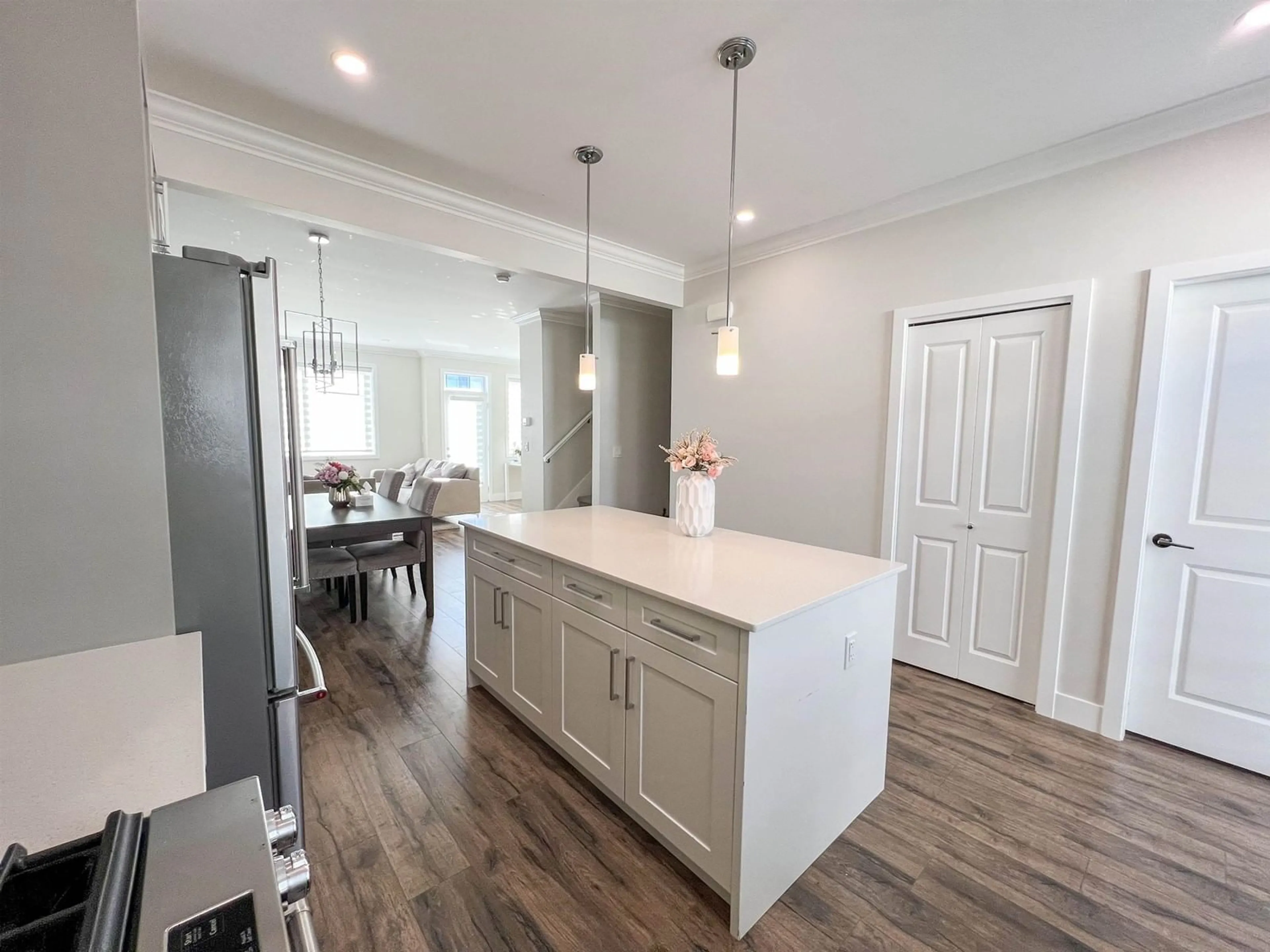 Open concept kitchen, unknown for 71 15665 MOUNTAIN VIEW DRIVE, Surrey British Columbia V3Z0W8