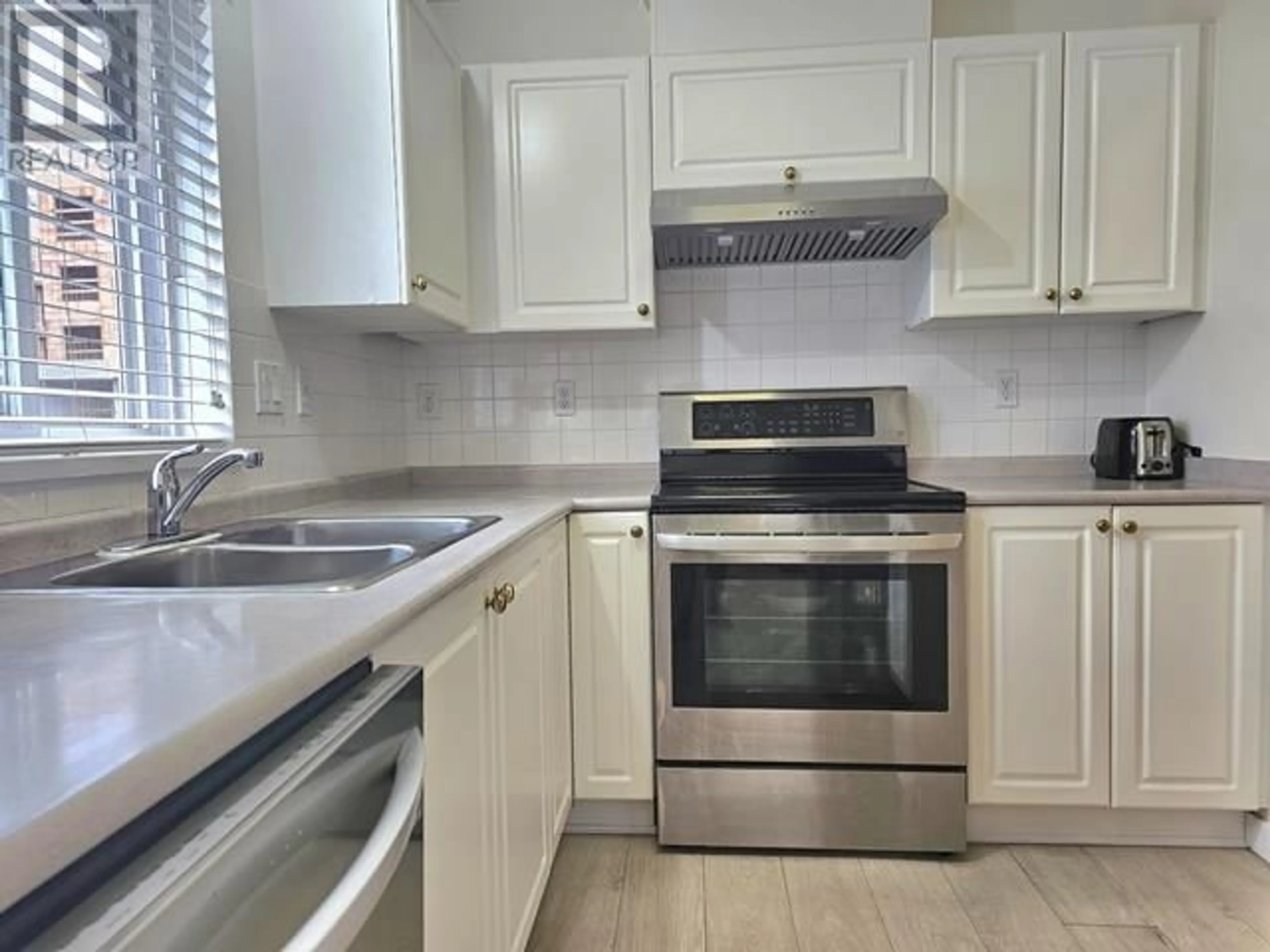Standard kitchen, ceramic/tile floor for 12 - 205 LEBLEU STREET, Coquitlam British Columbia V3K6Z5