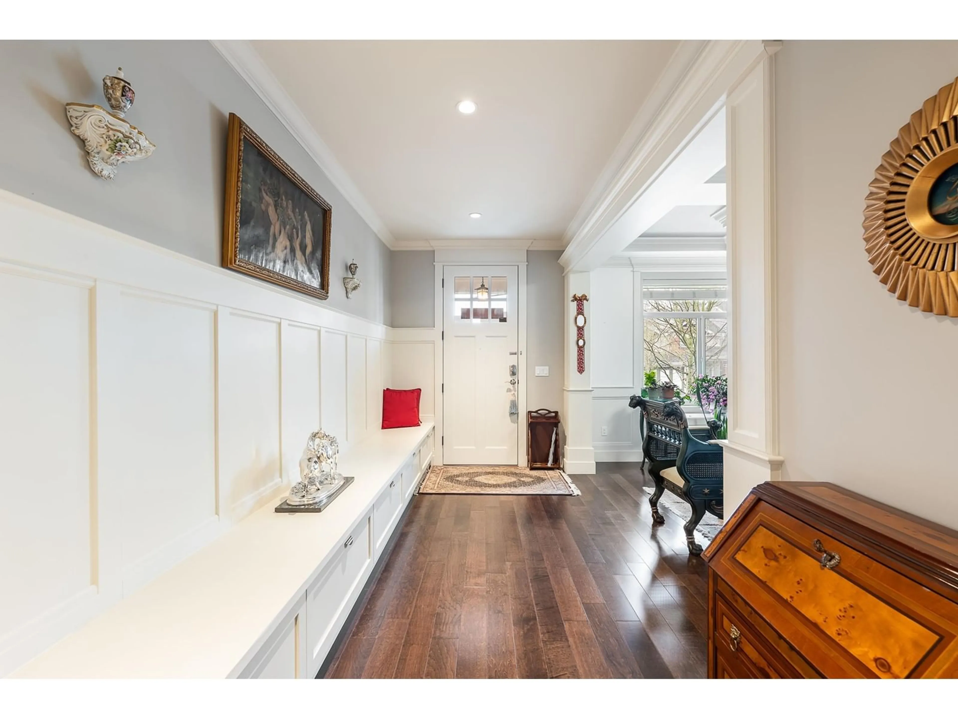 Indoor entryway for 20587 68, Langley British Columbia V2Y3E2