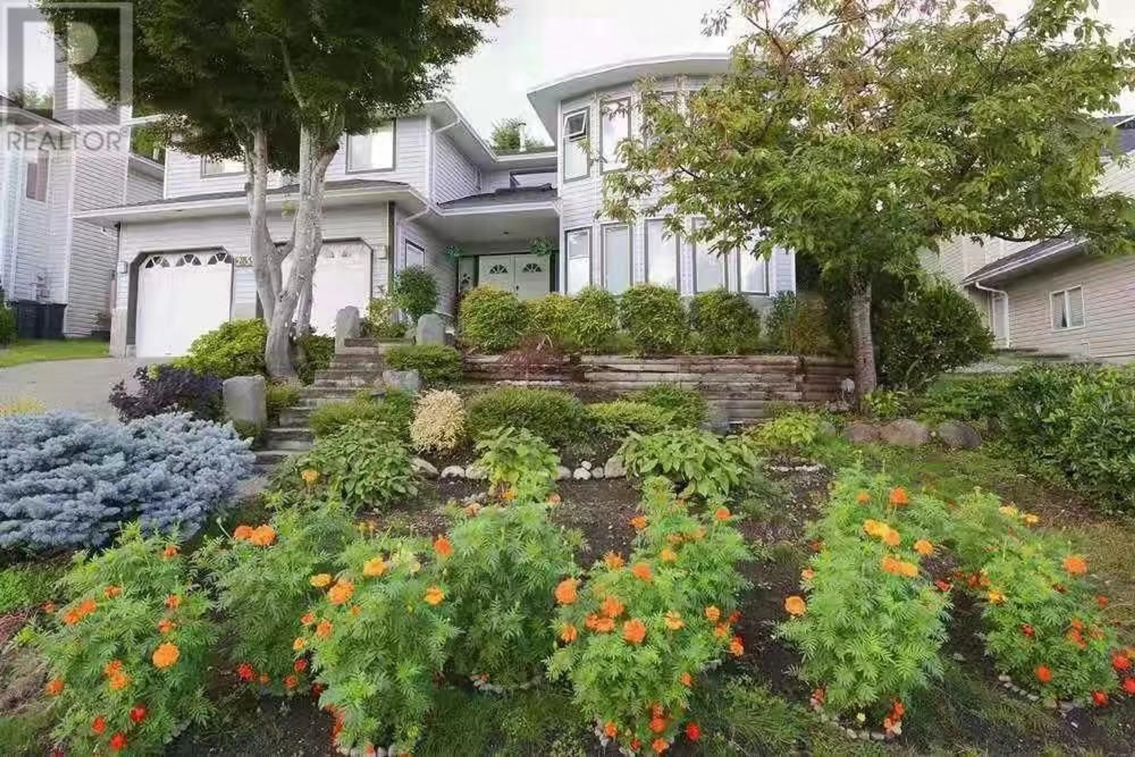 Patio, street for 2655 DELAHAYE DRIVE, Coquitlam British Columbia V3B7E7