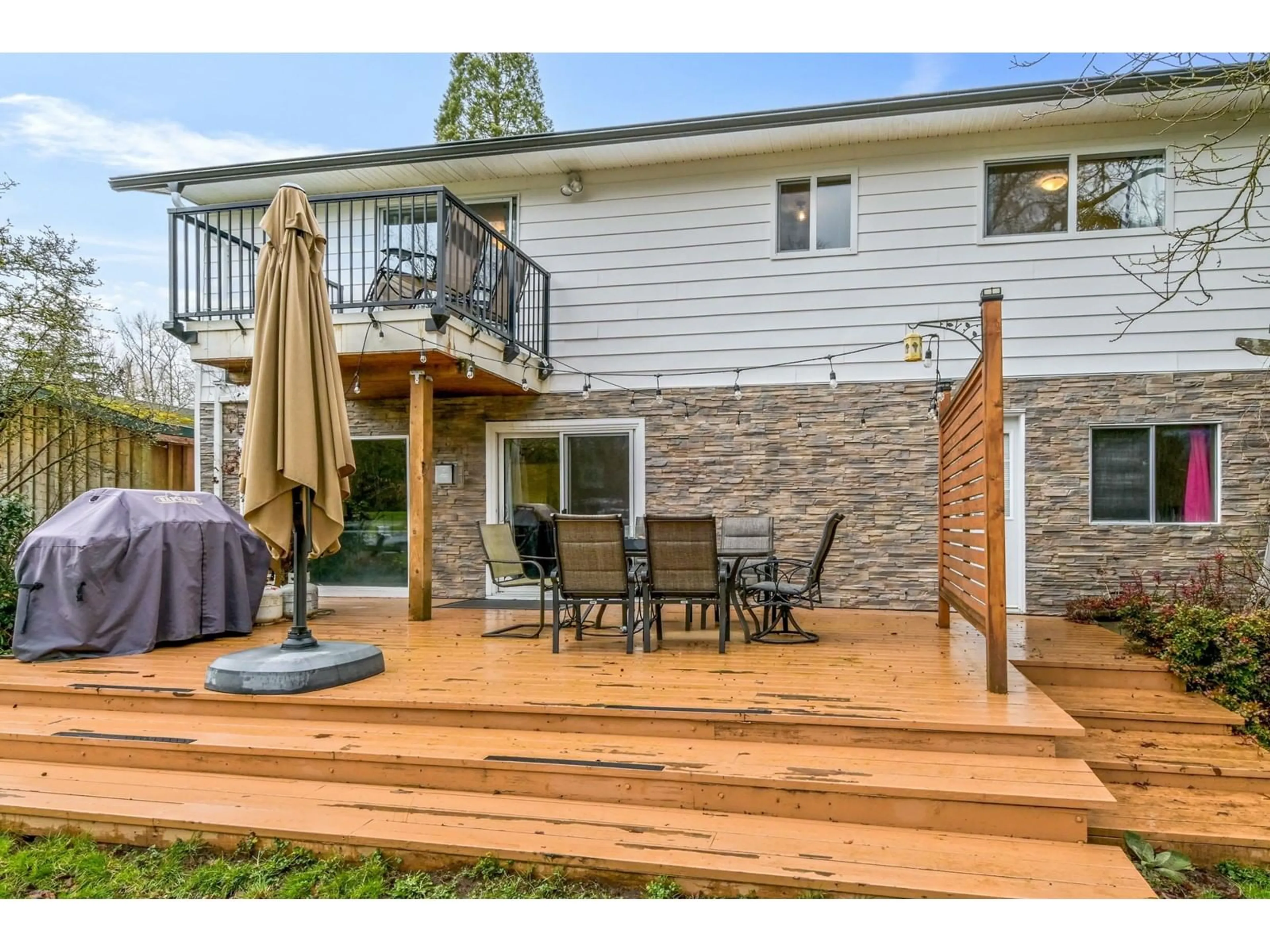 Patio, unknown for LT.A - 21810 40, Langley British Columbia V2Z1N7