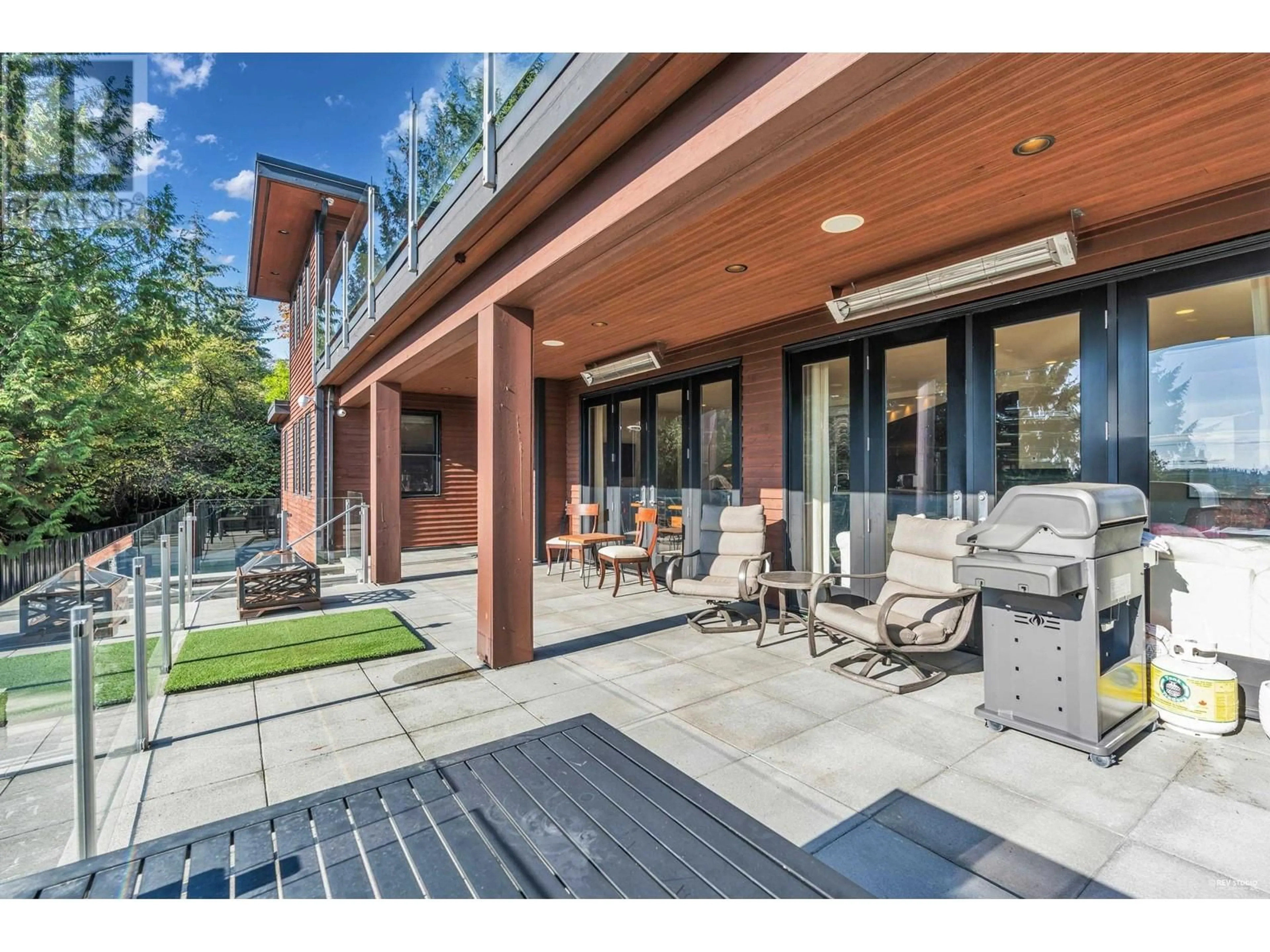 Patio, street for 4742 CAULFEILD DRIVE, West Vancouver British Columbia V7W1G5