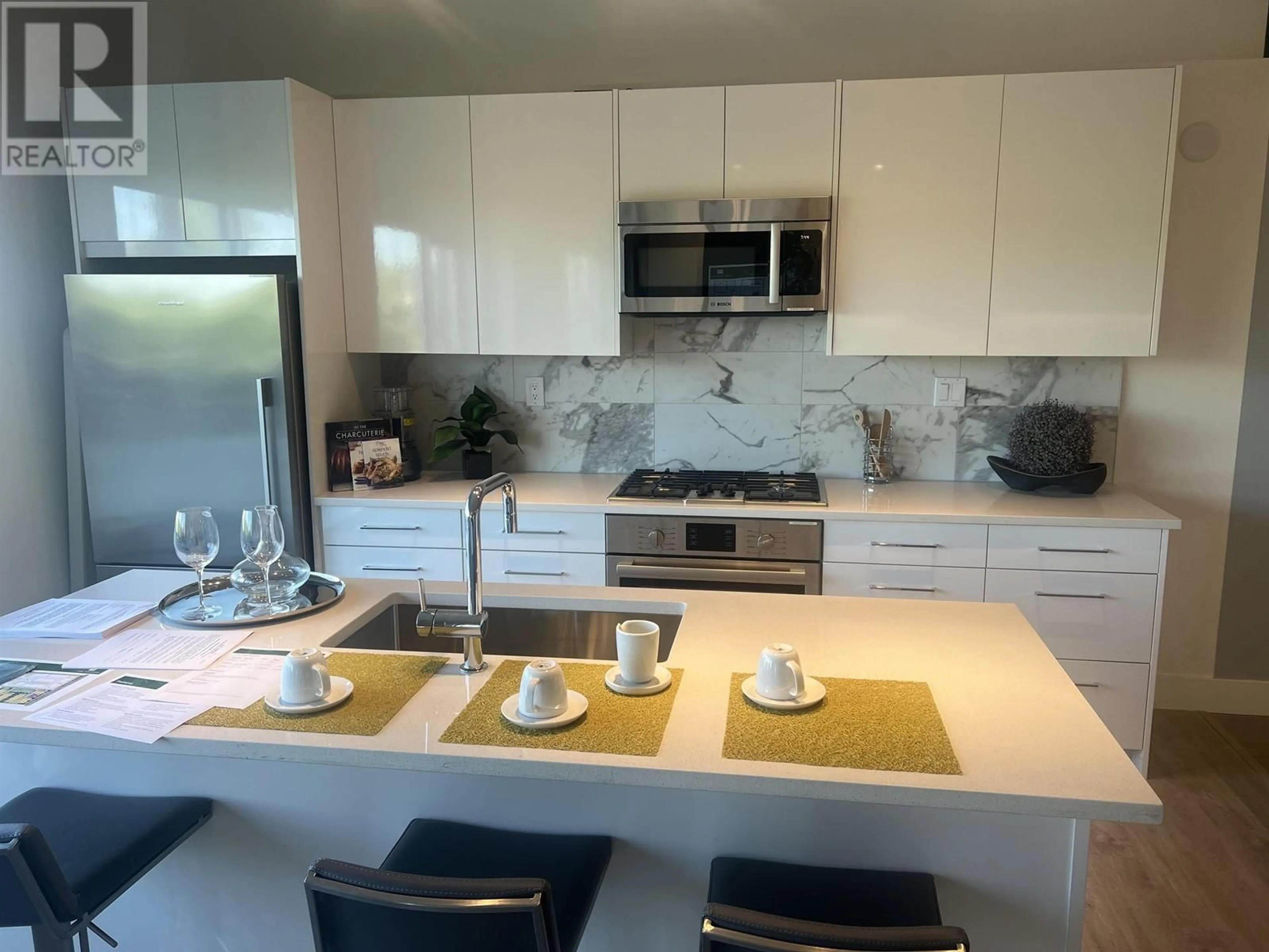 Open concept kitchen, ceramic/tile floor for 47 - 4337 BOUNDARY ROAD, Richmond British Columbia V6V1S8