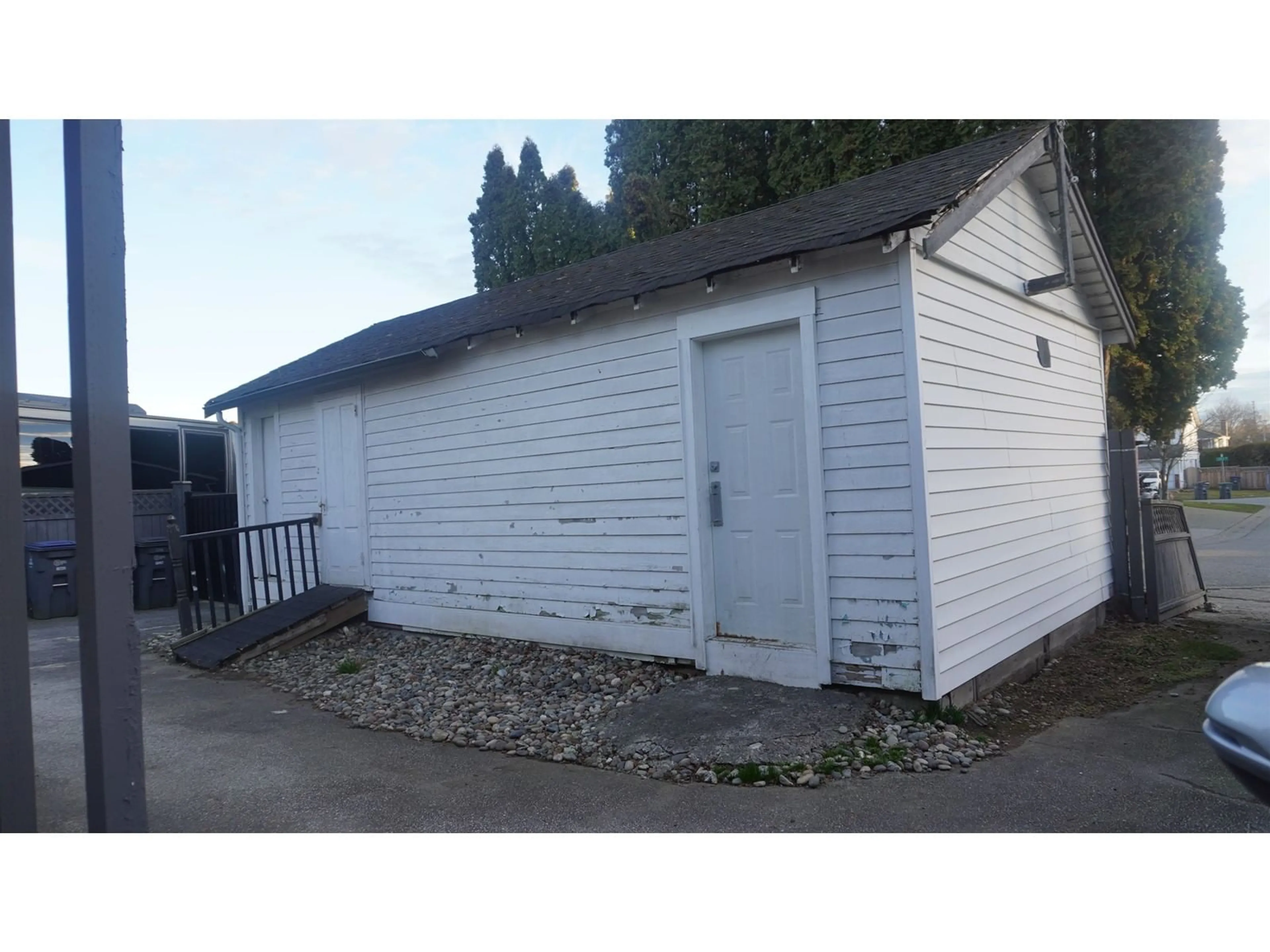 Shed for 12248 72 AVENUE, Surrey British Columbia V3W2M2