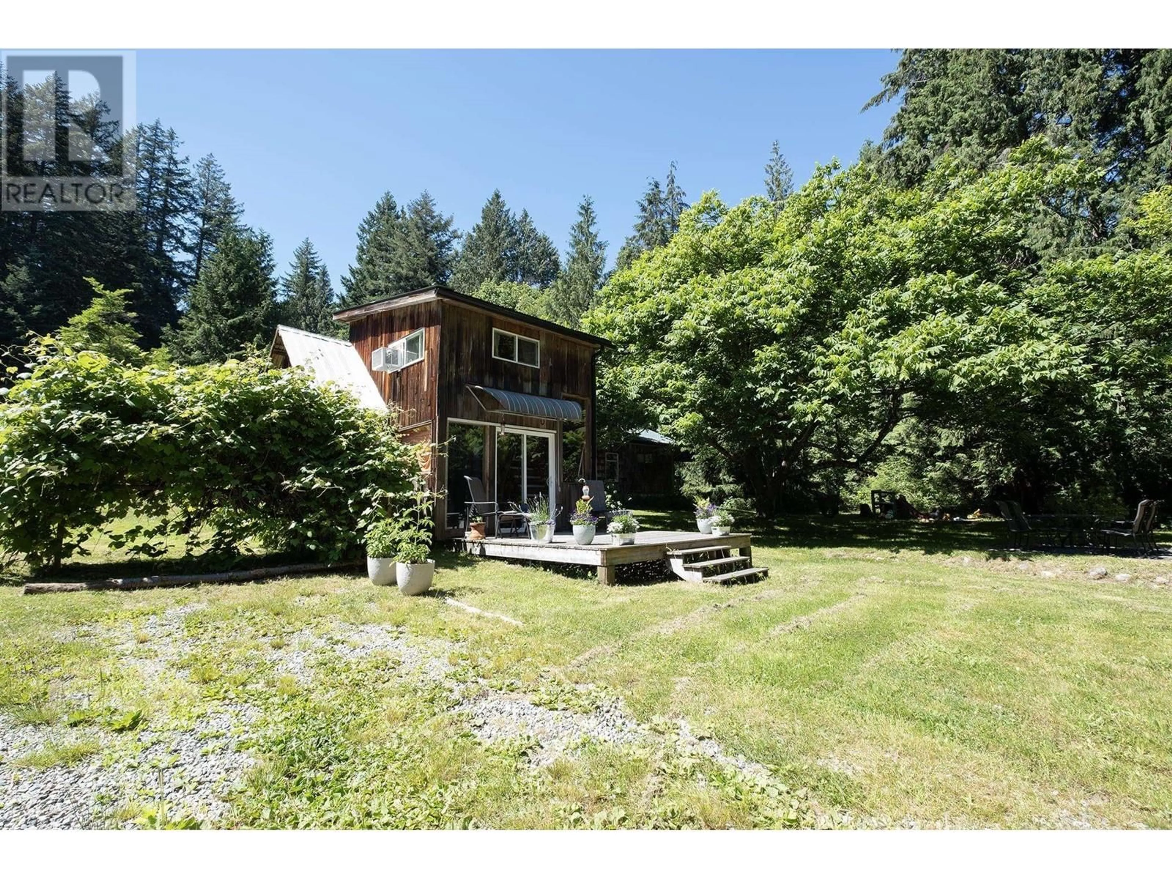 A pic from outside/outdoor area/front of a property/back of a property/a pic from drone, forest/trees view for 507 PARKER ROAD, Gibsons British Columbia V0N1V1