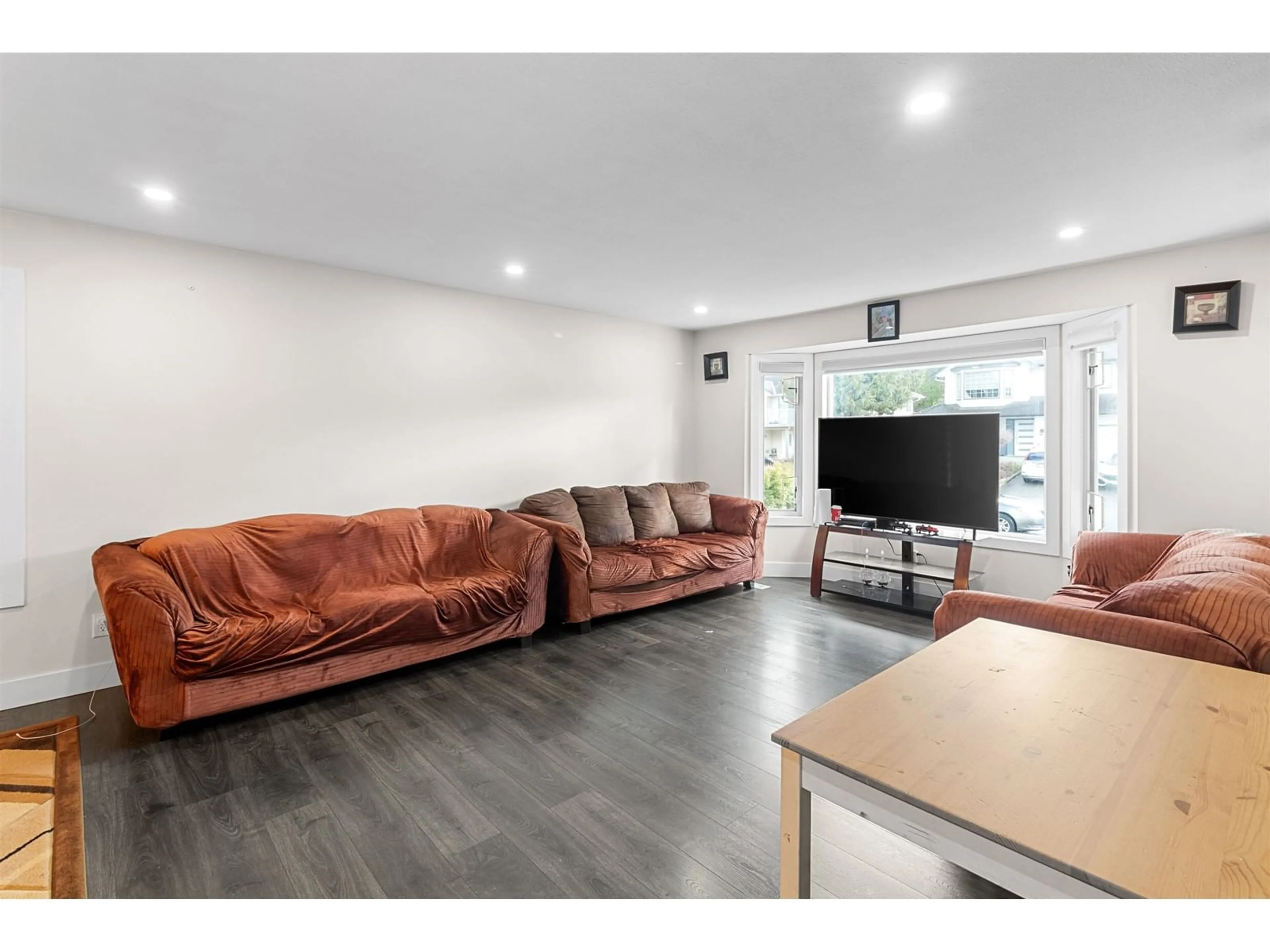 Unknown for 32105 ROGERS, Abbotsford British Columbia V2T5B7