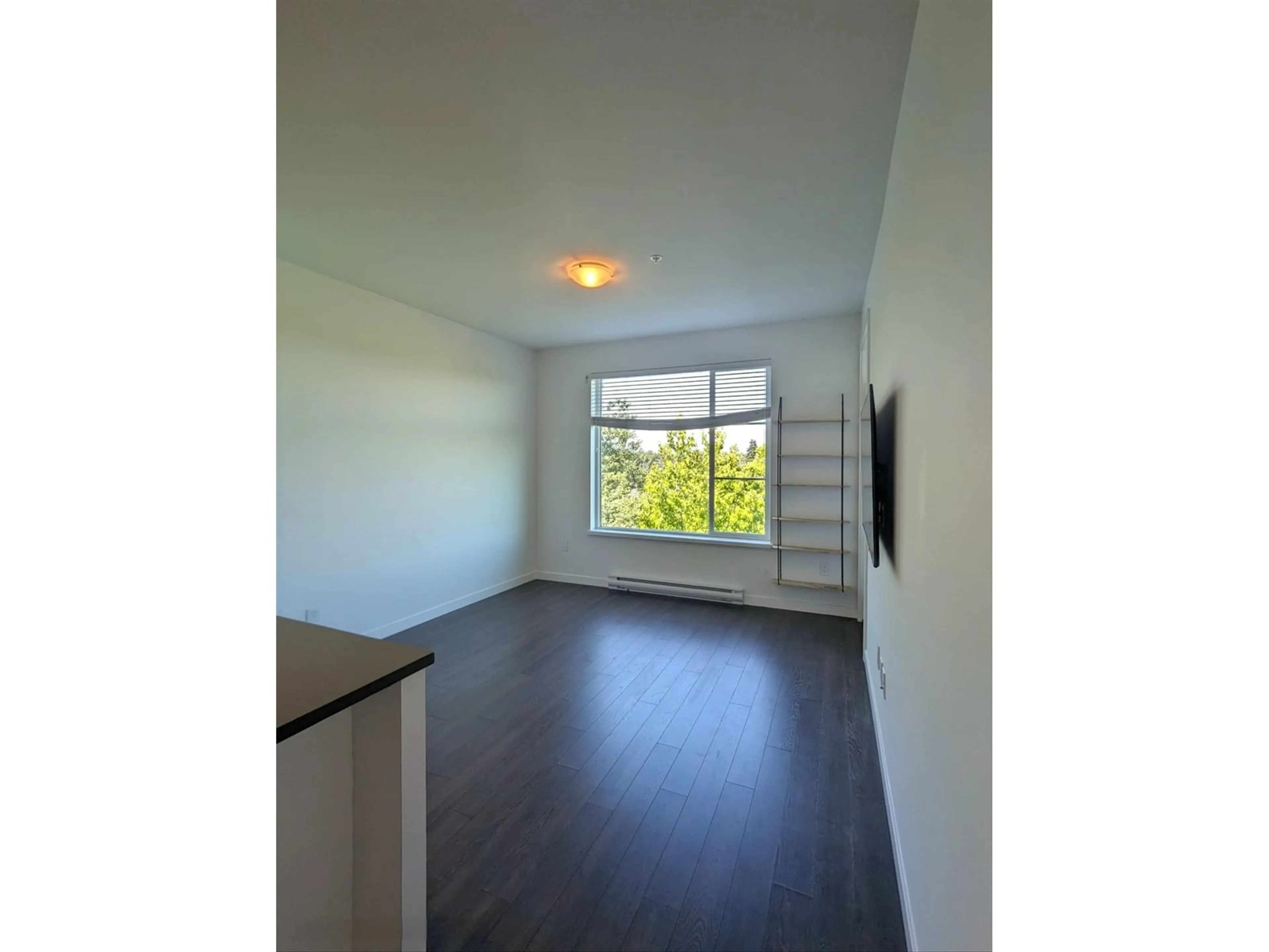 A pic of a room for 410 13623 81A AVENUE, Surrey British Columbia V3W3N7