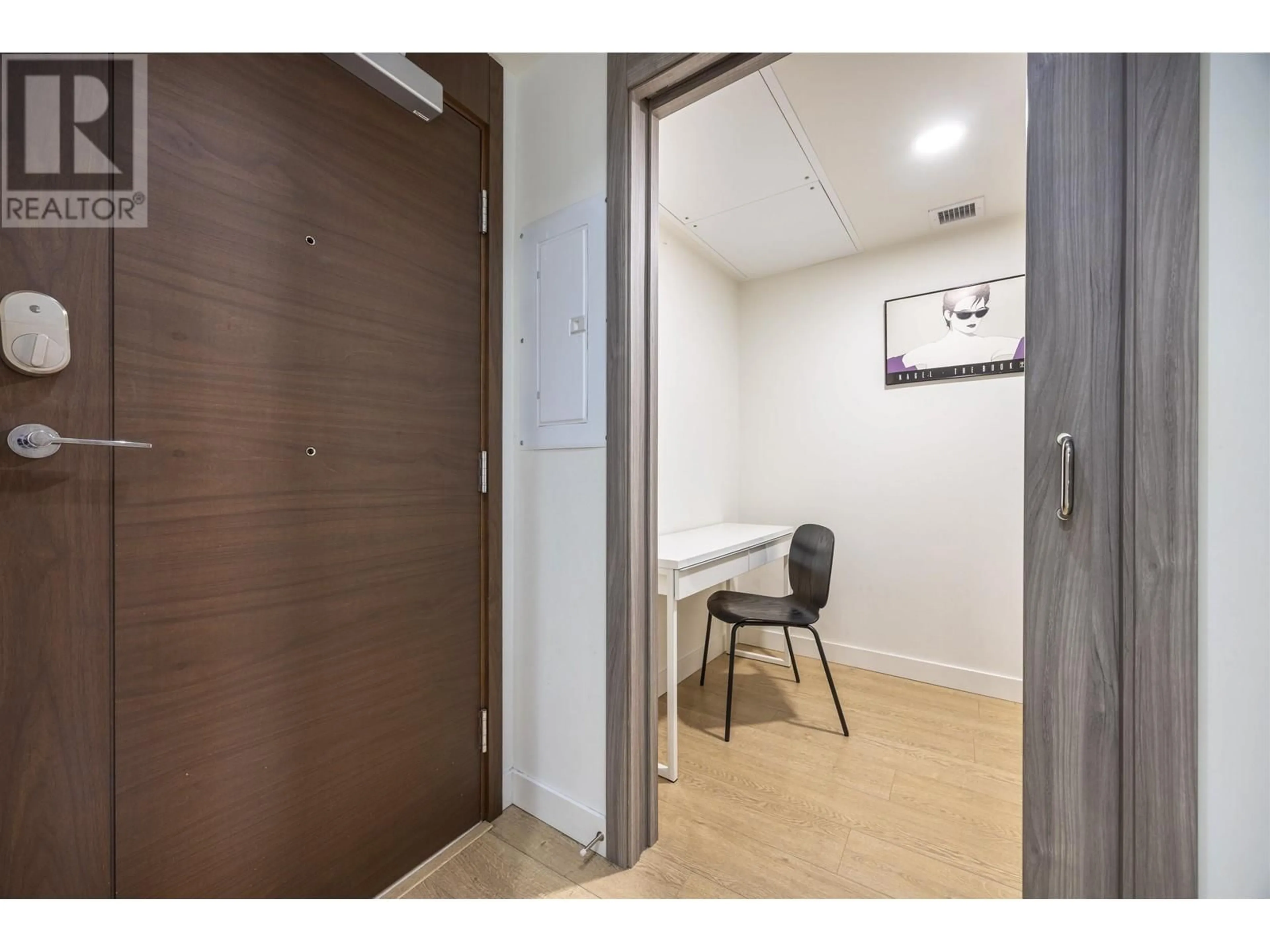 Indoor foyer for 403 - 89 NELSON AVENUE, Vancouver British Columbia V6Z0E7