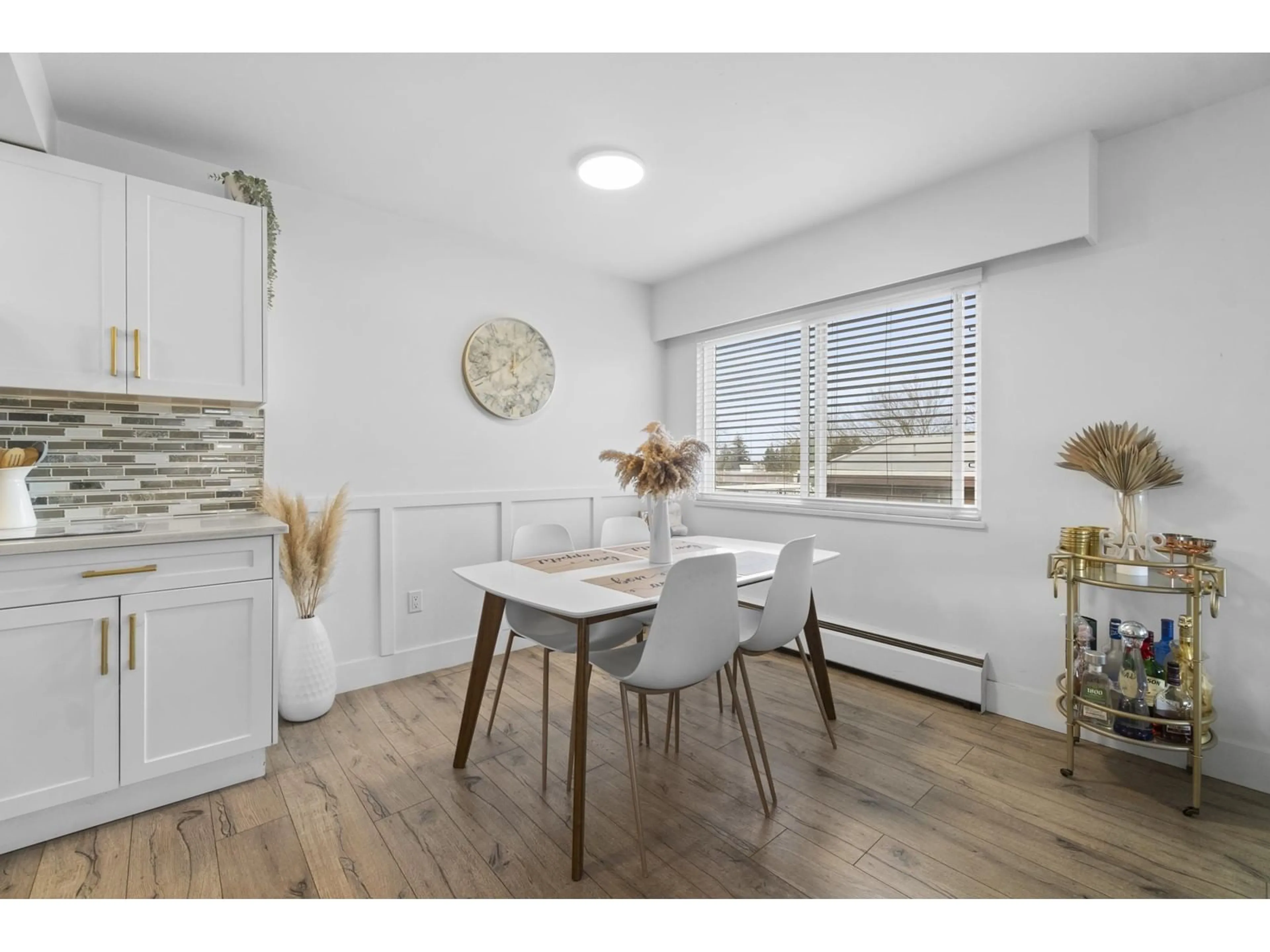 Dining room, wood/laminate floor for 204 13530 HILTON ROAD, Surrey British Columbia V3R5J4