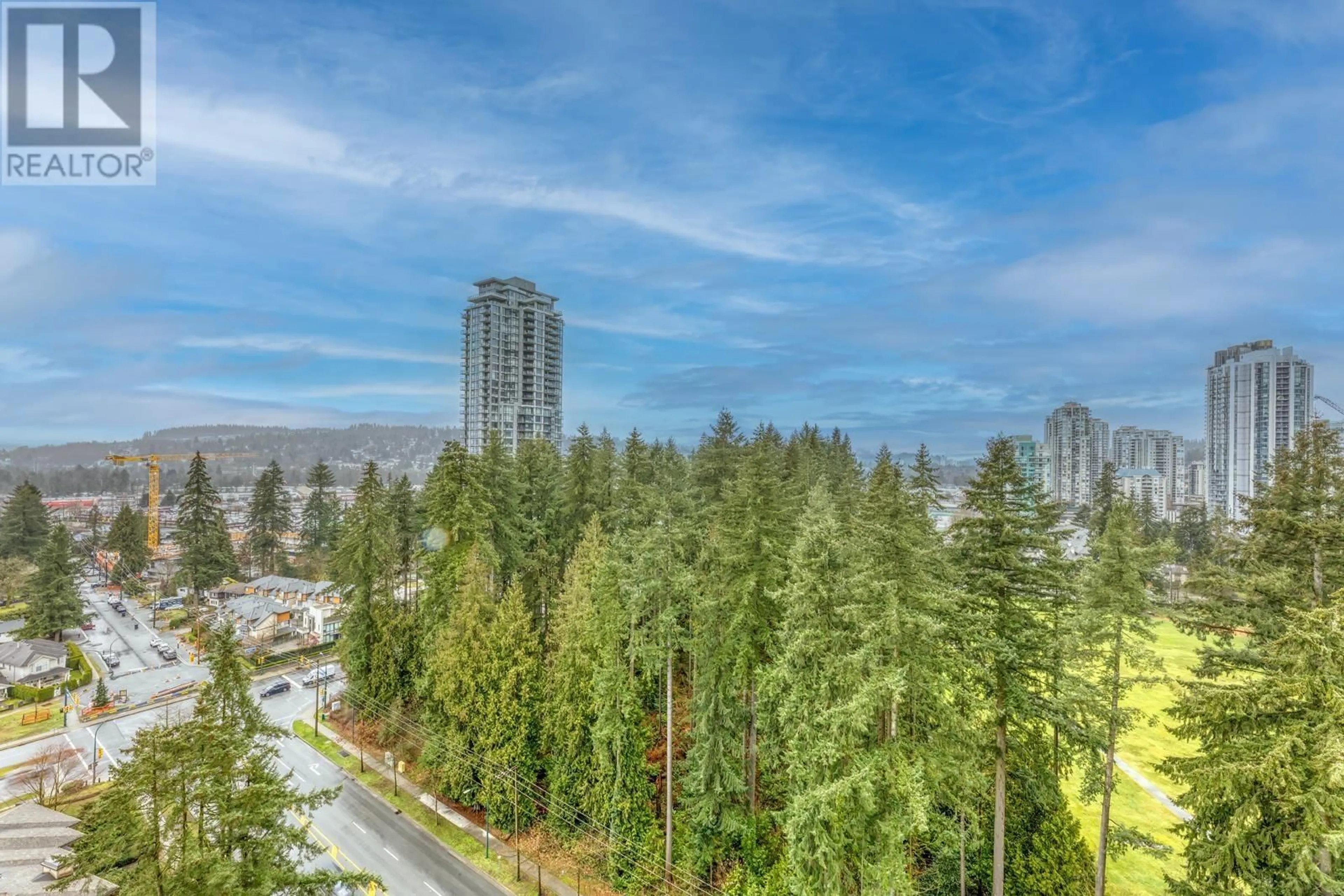 A pic from outside/outdoor area/front of a property/back of a property/a pic from drone, forest/trees view for 1605 3096 WINDSOR GATE, Coquitlam British Columbia V3B0P4