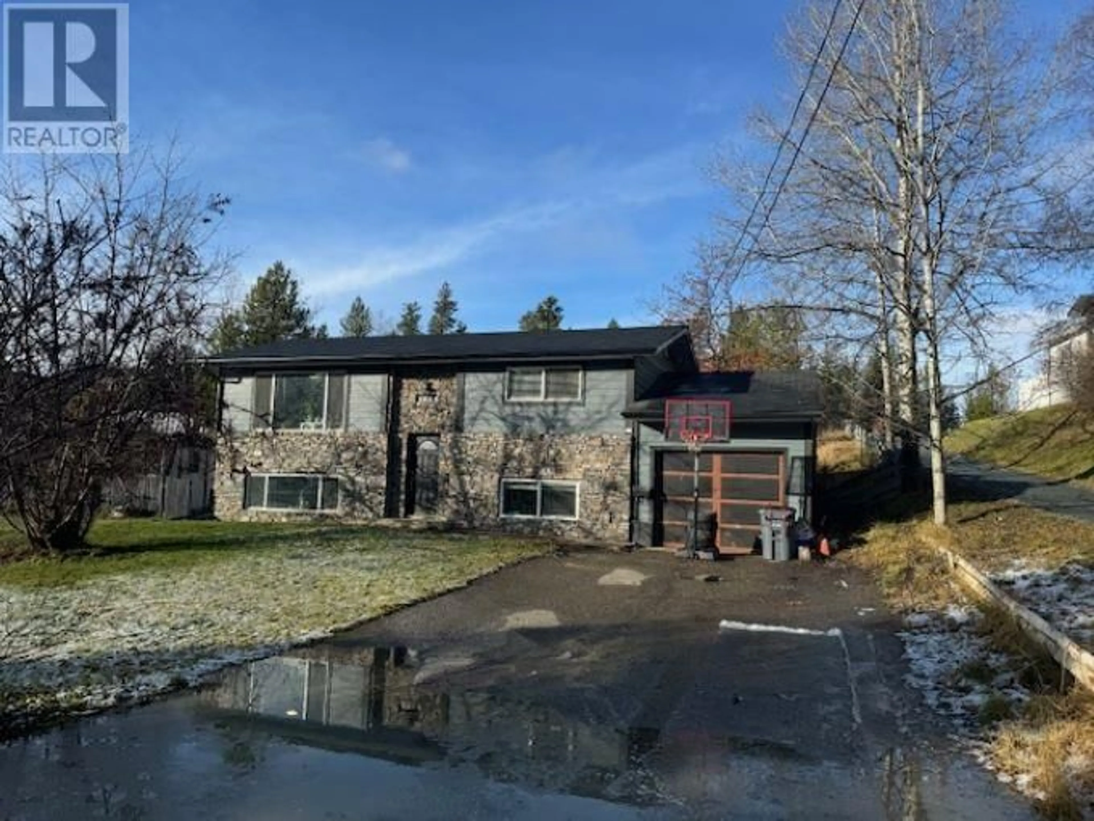 A pic from outside/outdoor area/front of a property/back of a property/a pic from drone, unknown for 3731 ALDERWOOD COURT, Prince George British Columbia V2K1N4