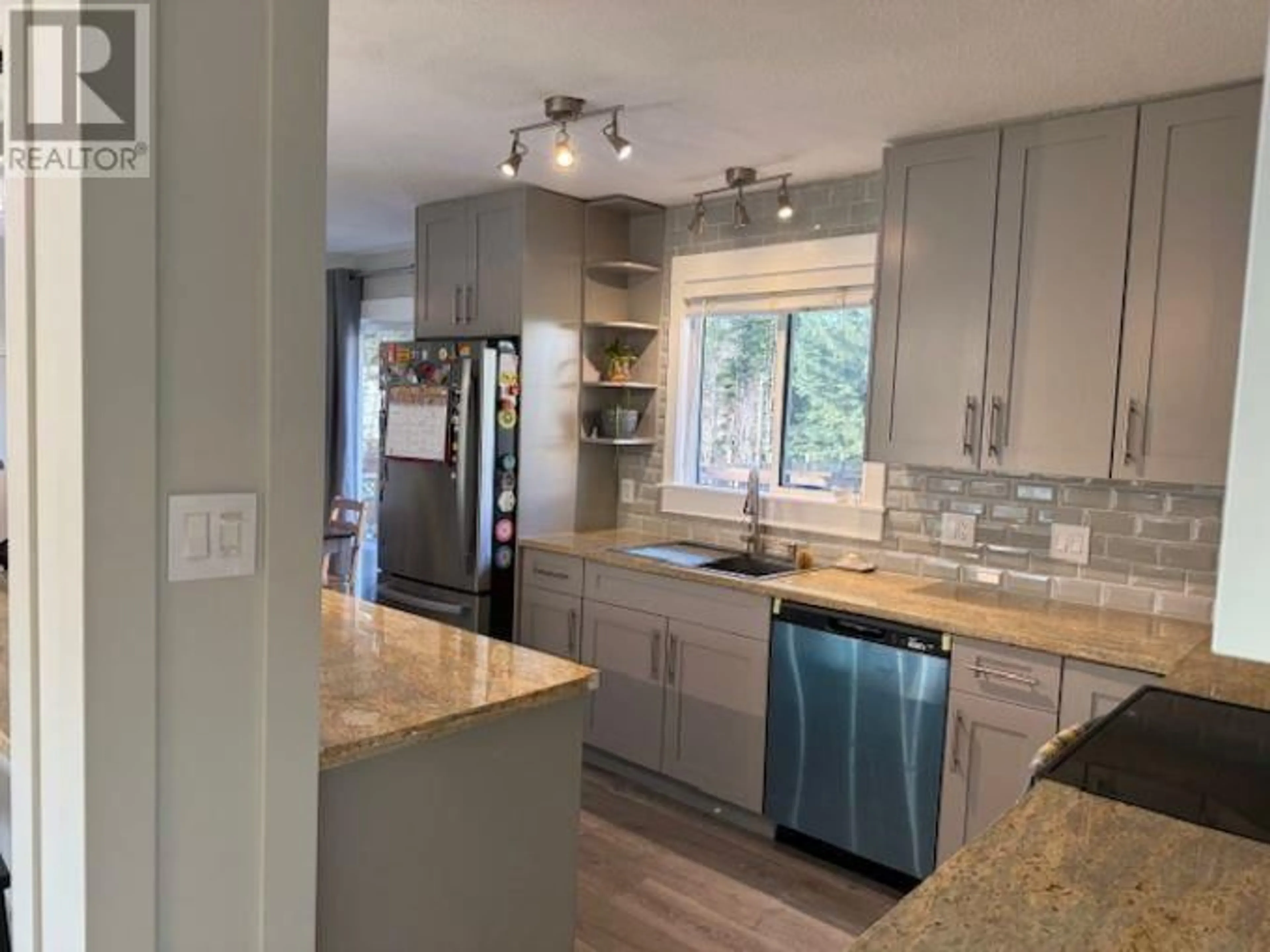 Open concept kitchen, unknown for 3731 ALDERWOOD COURT, Prince George British Columbia V2K1N4