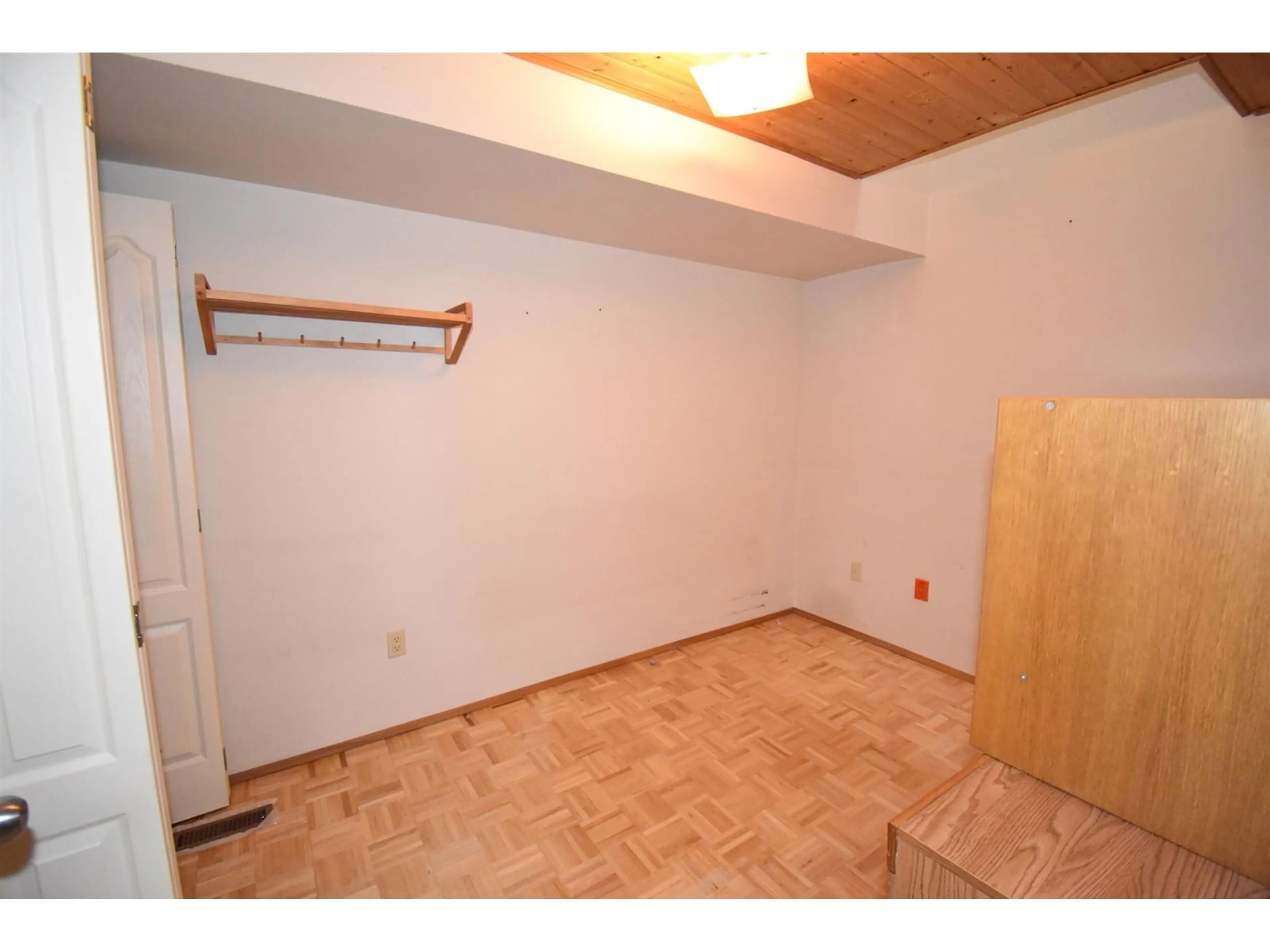 Storage room or clothes room or walk-in closet for 65674 GARDNER DRIVE, Hope British Columbia V0X1L1