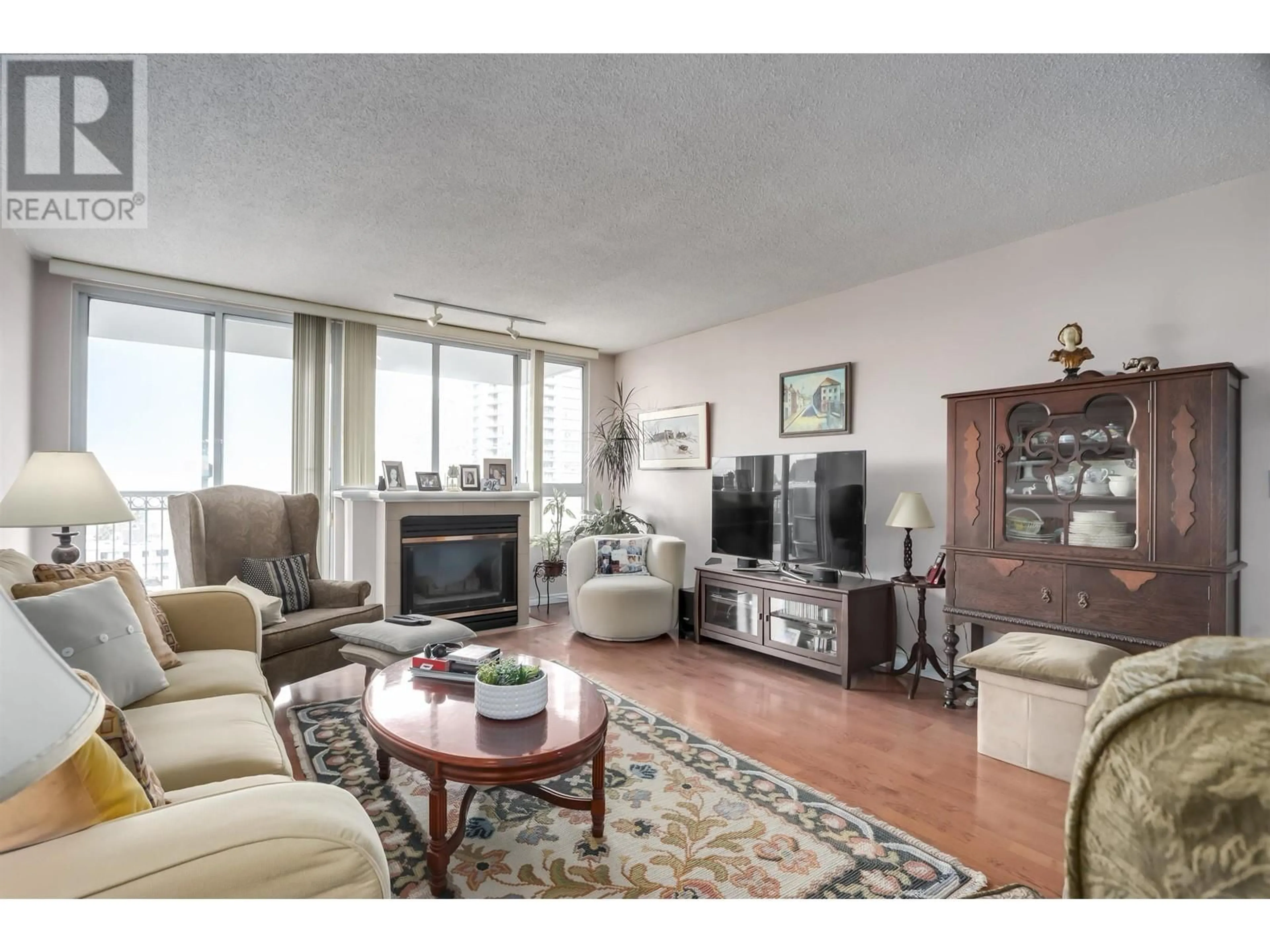 Living room with furniture, unknown for 1001 551 AUSTIN AVENUE, Coquitlam British Columbia V3K6R7