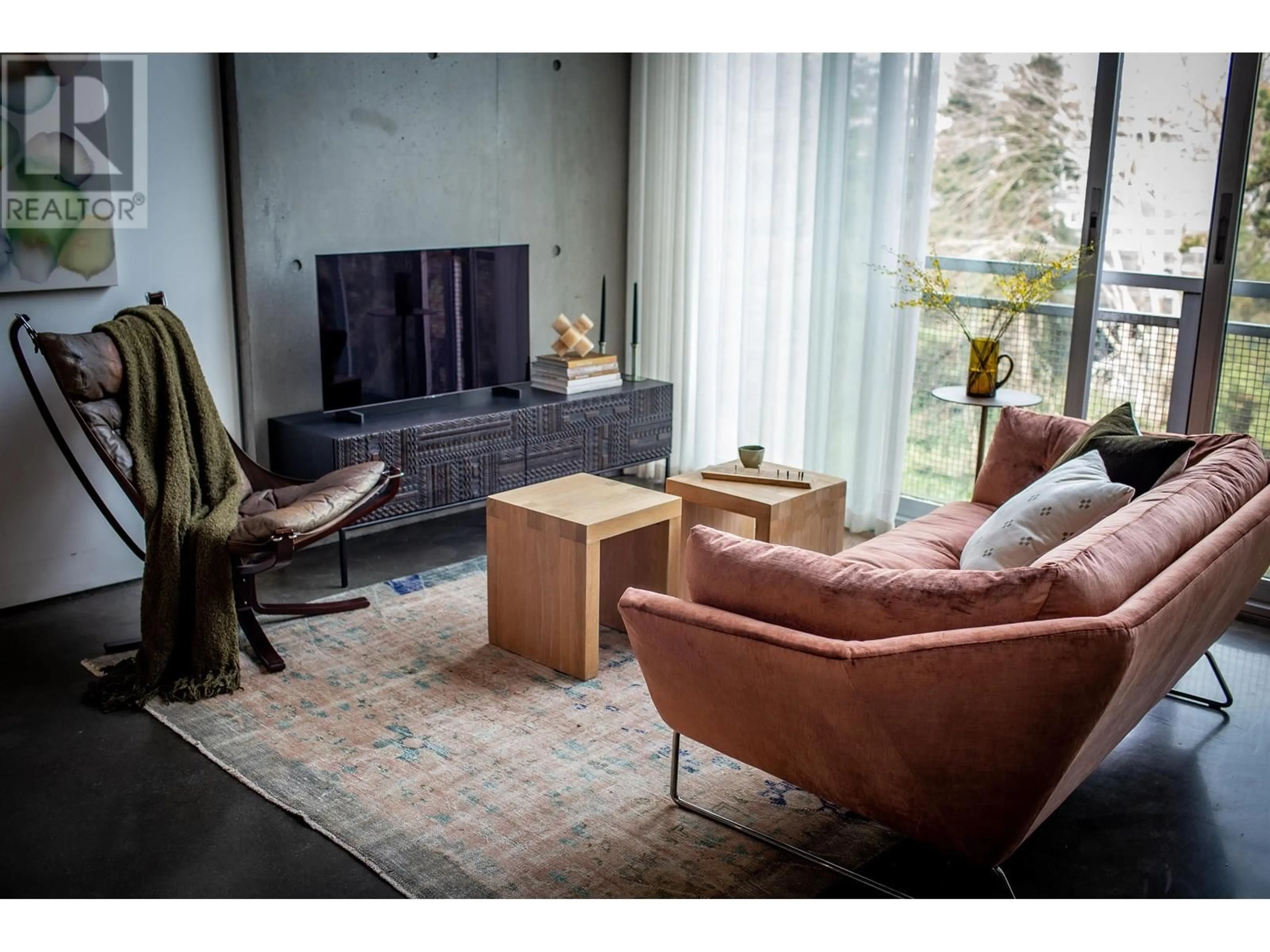 Living room with furniture, unknown for 508 - 1540 2ND AVENUE, Vancouver British Columbia V6J1H2