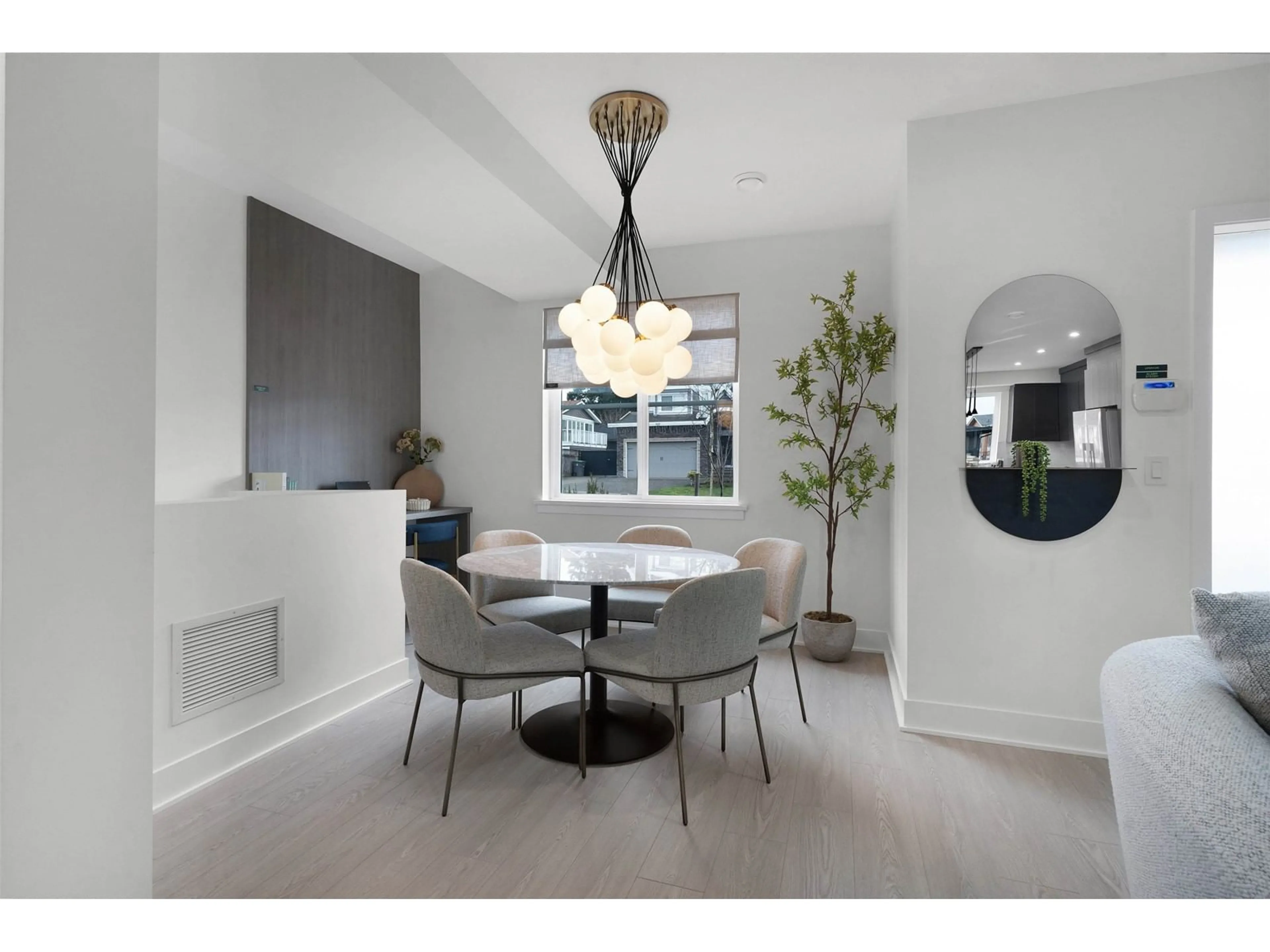 Dining room, ceramic/tile floor for 95 7895 162 STREET, Surrey British Columbia V4N6X9