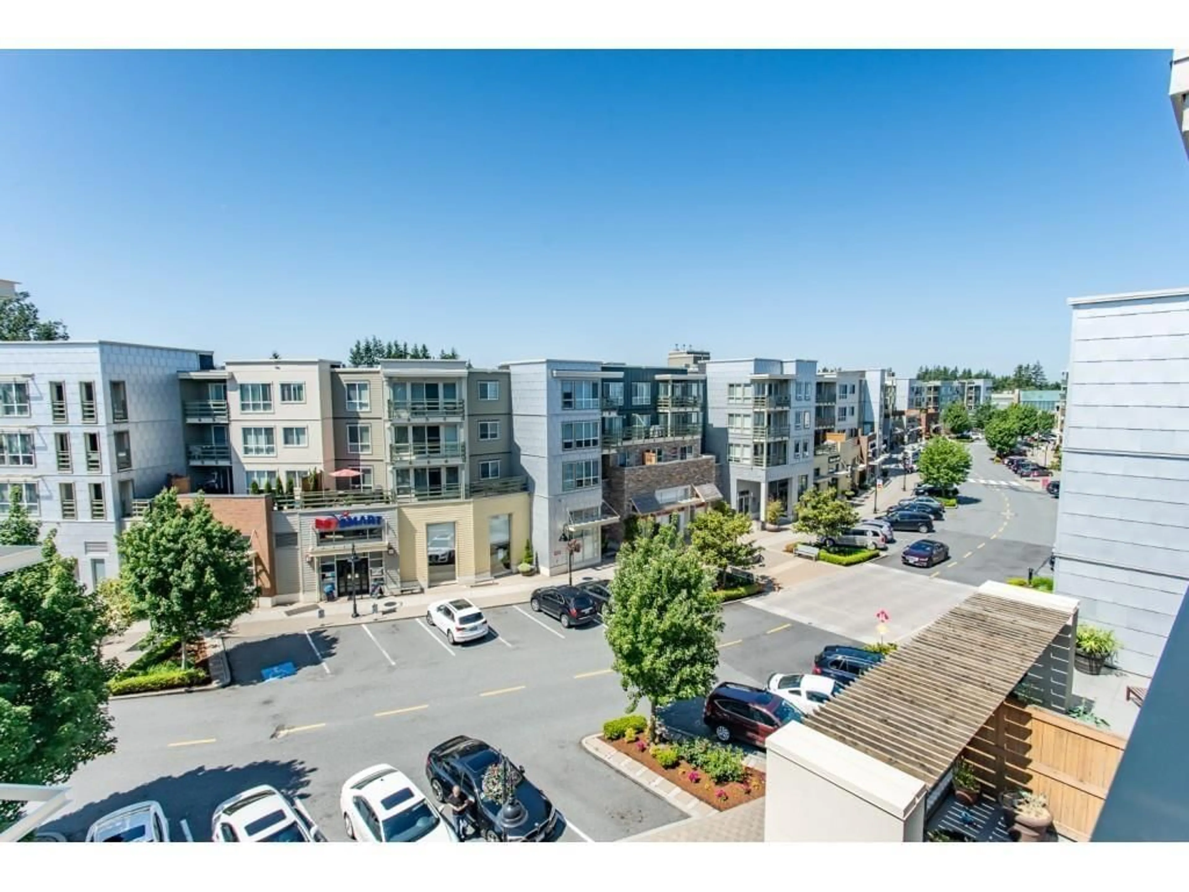 A pic from outside/outdoor area/front of a property/back of a property/a pic from drone, city buildings view from balcony for 320 15745 CROYDON DRIVE, Surrey British Columbia V3Z2L5