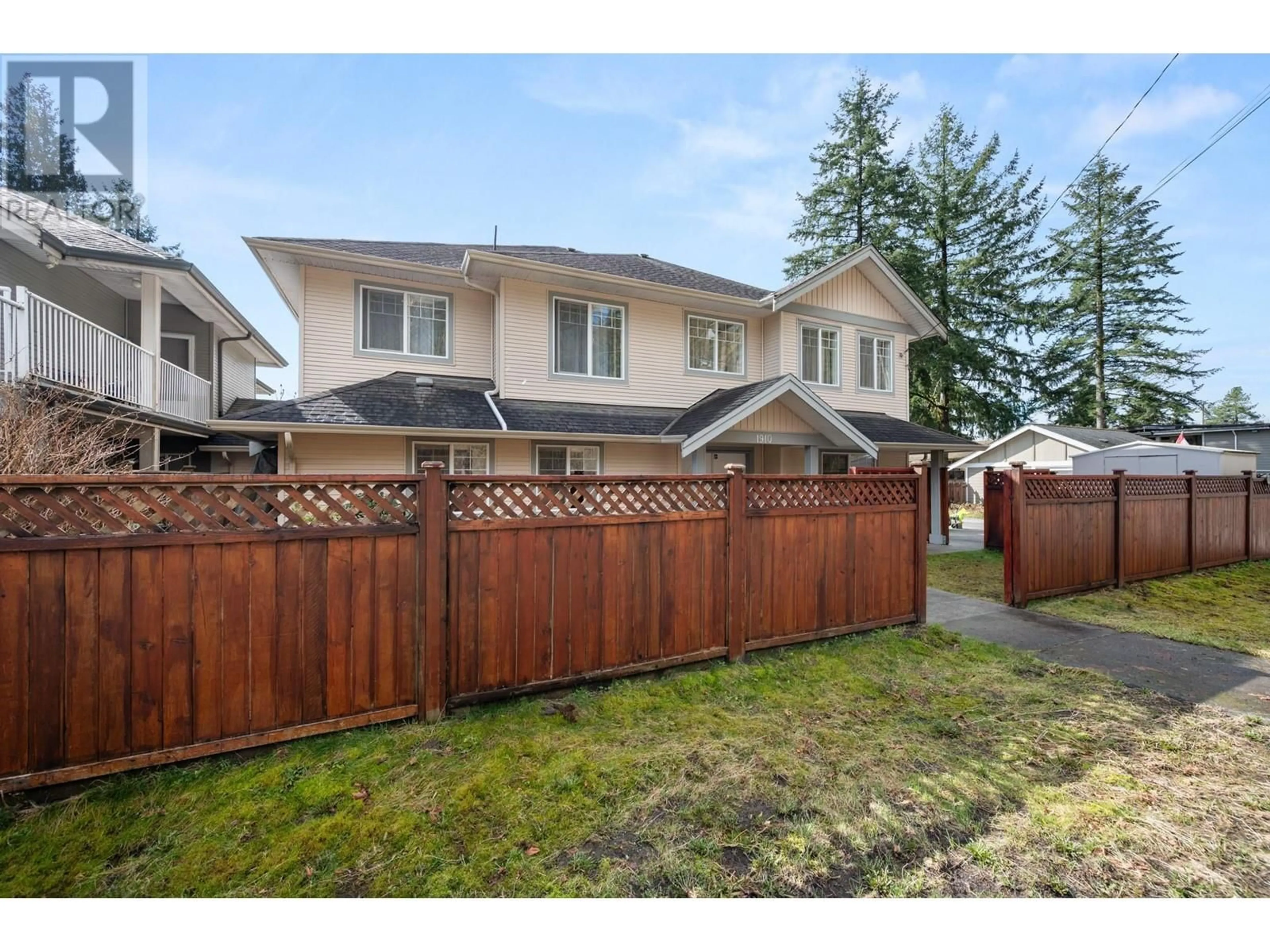 A pic from outside/outdoor area/front of a property/back of a property/a pic from drone, street for 1910 LINCOLN AVENUE, Port Coquitlam British Columbia V3B2J9