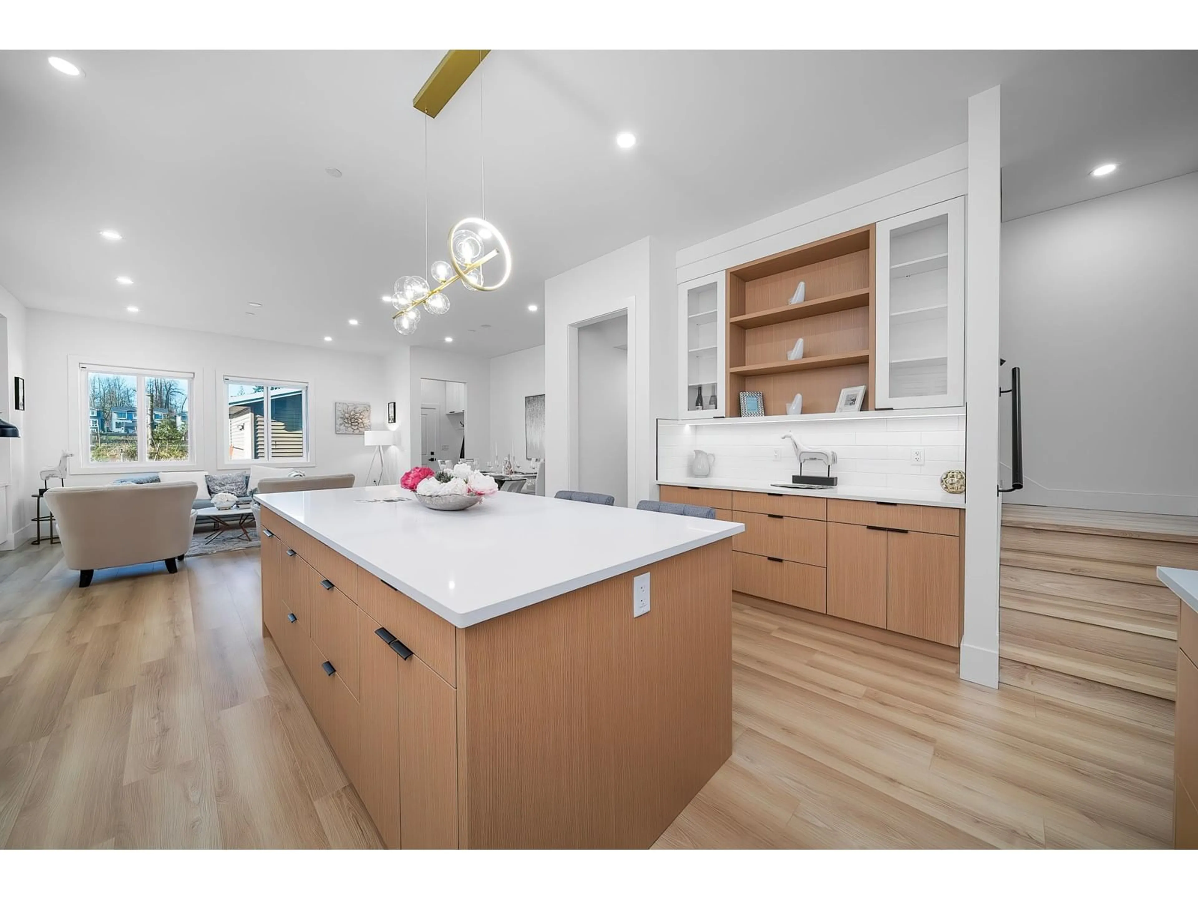 Open concept kitchen, wood/laminate floor for 7743 197, Langley British Columbia V2Y3V5