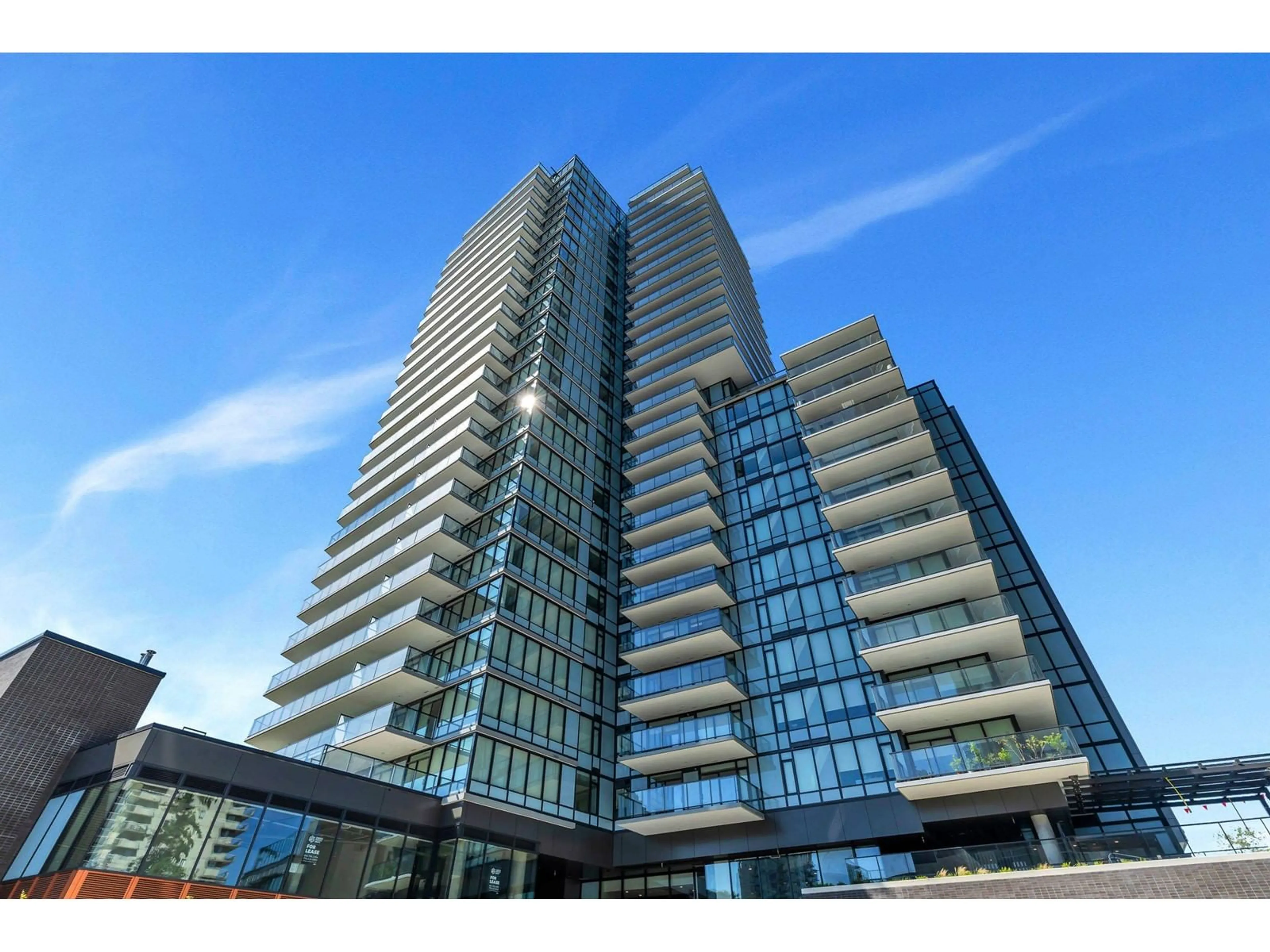 Indoor foyer for 1402 - 1588 JOHNSTON, White Rock British Columbia V4B0C5