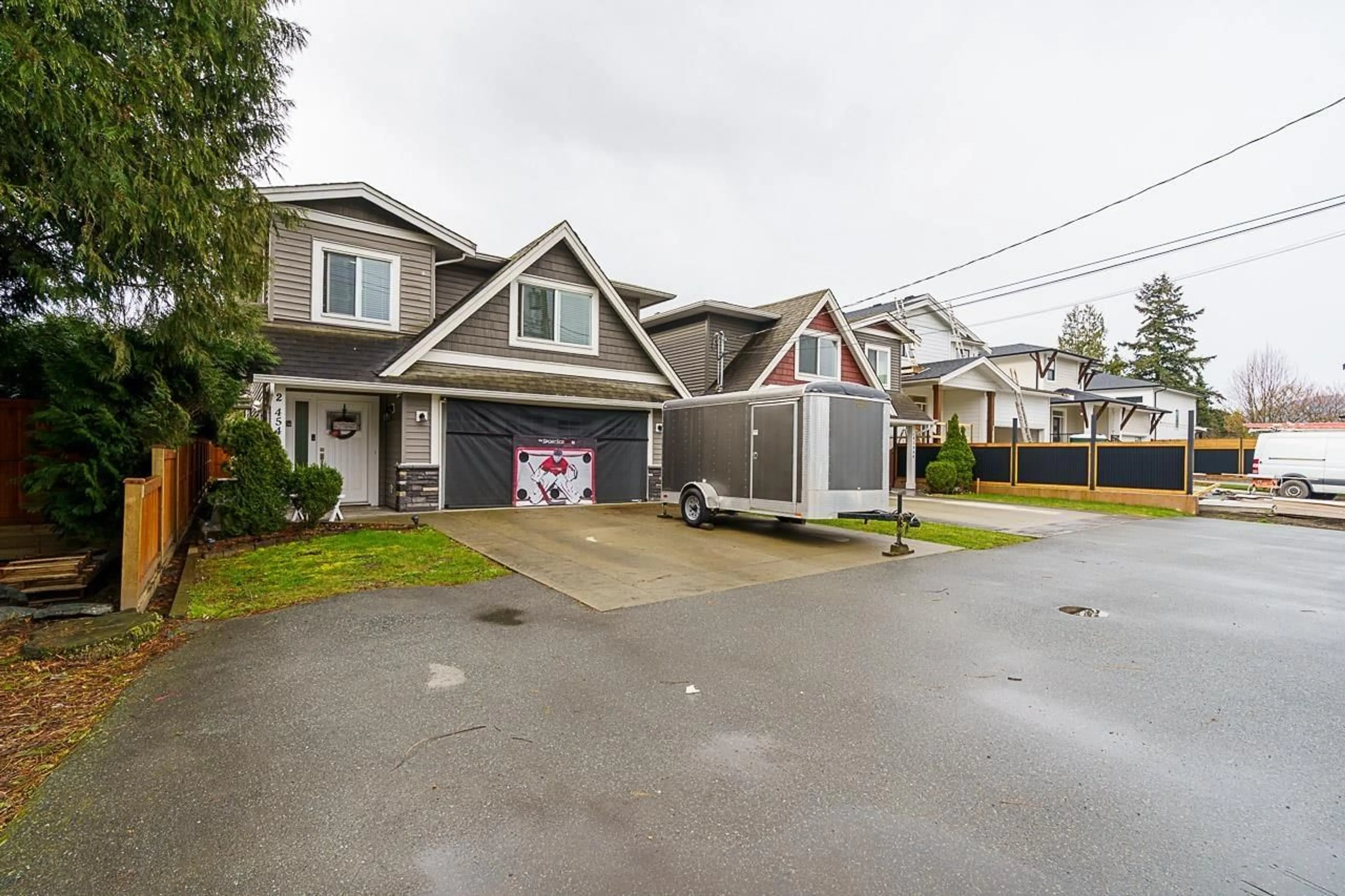 Unknown for 2 - 45466 WELLS ROAD, Chilliwack British Columbia V2R1G6