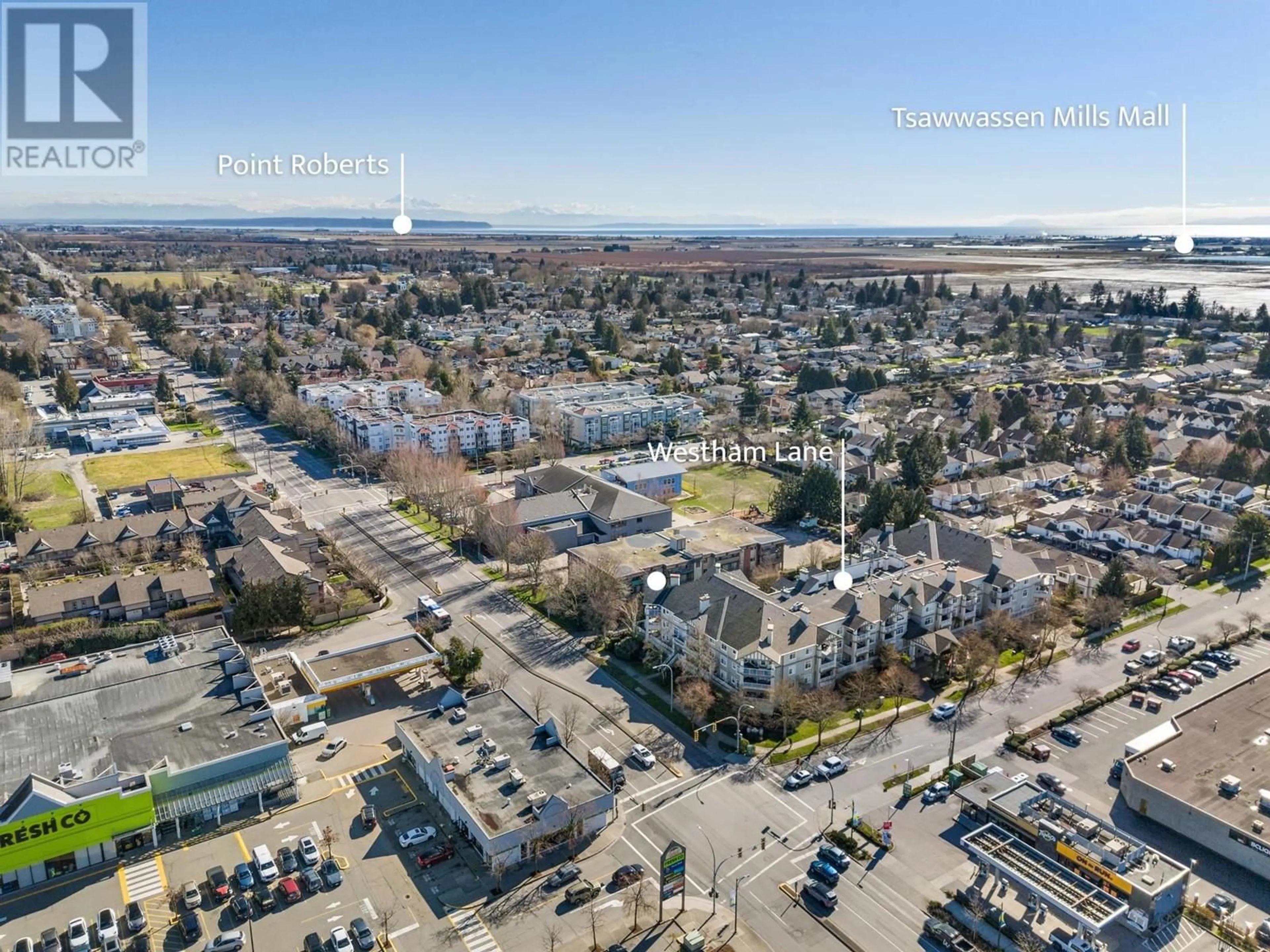 A pic from outside/outdoor area/front of a property/back of a property/a pic from drone, unknown for 203 4770 52A STREET, Ladner British Columbia V4K5B5