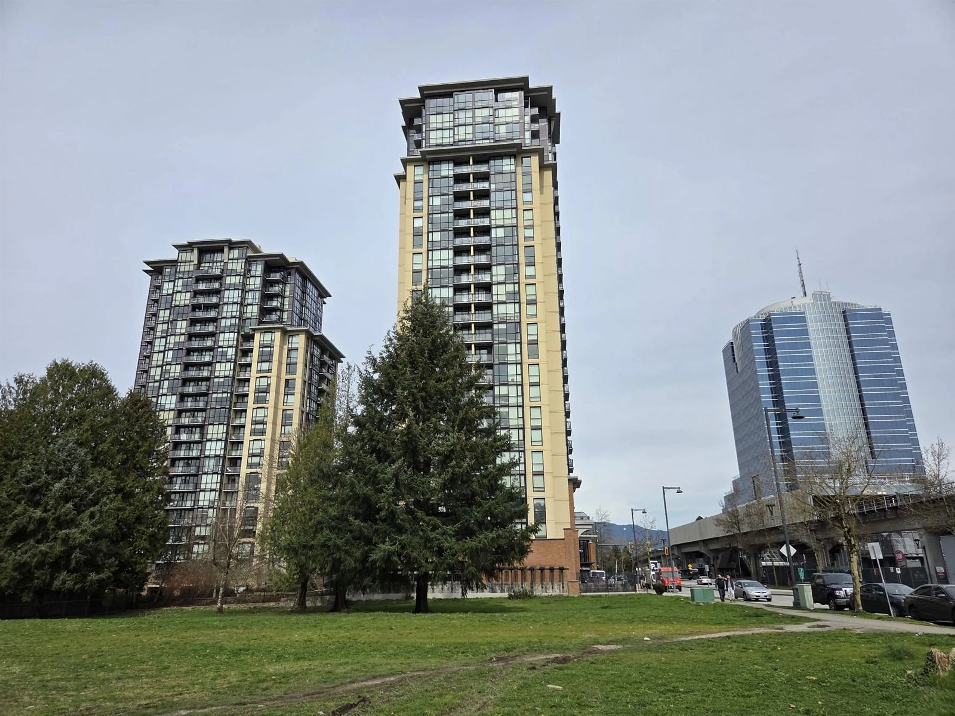 Unknown for 1106 - 10777 UNIVERSITY, Surrey British Columbia V3T0E6