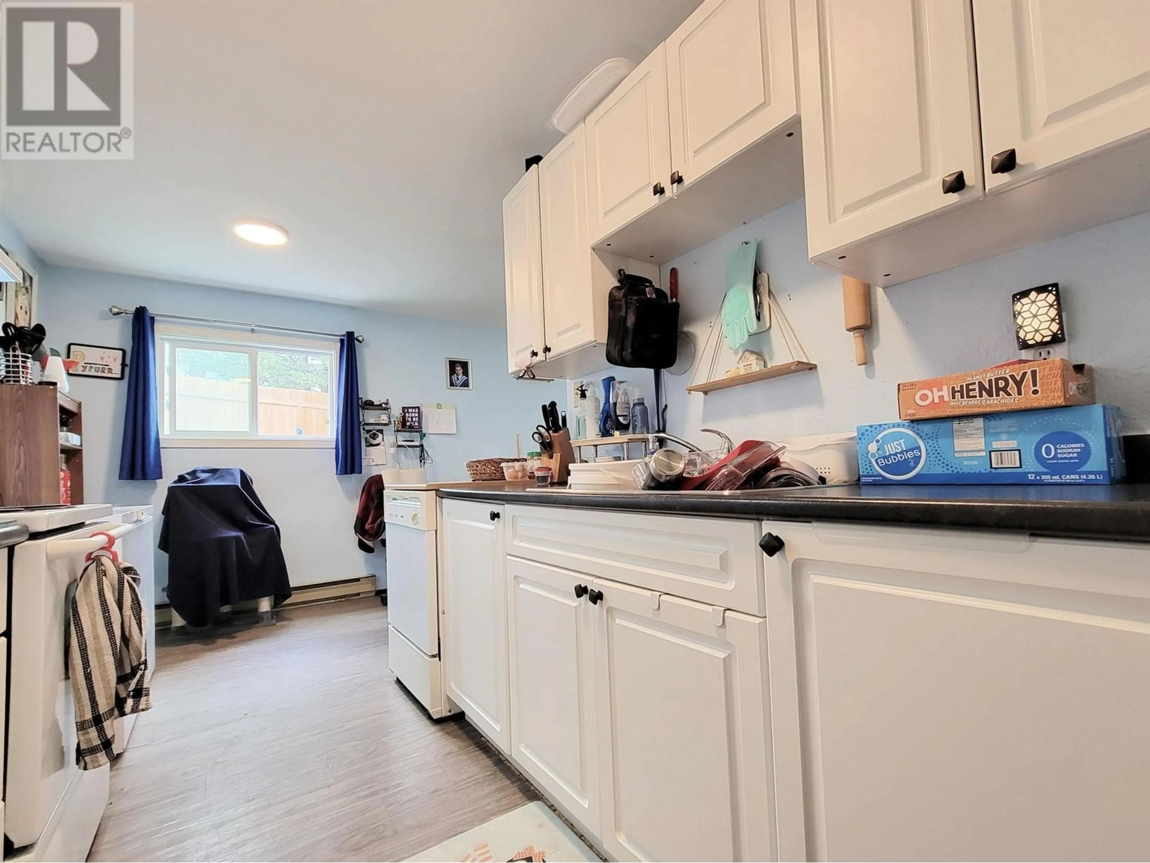 Standard kitchen, unknown for 109 - 398 RODDIS DRIVE, Quesnel British Columbia V2J1A6