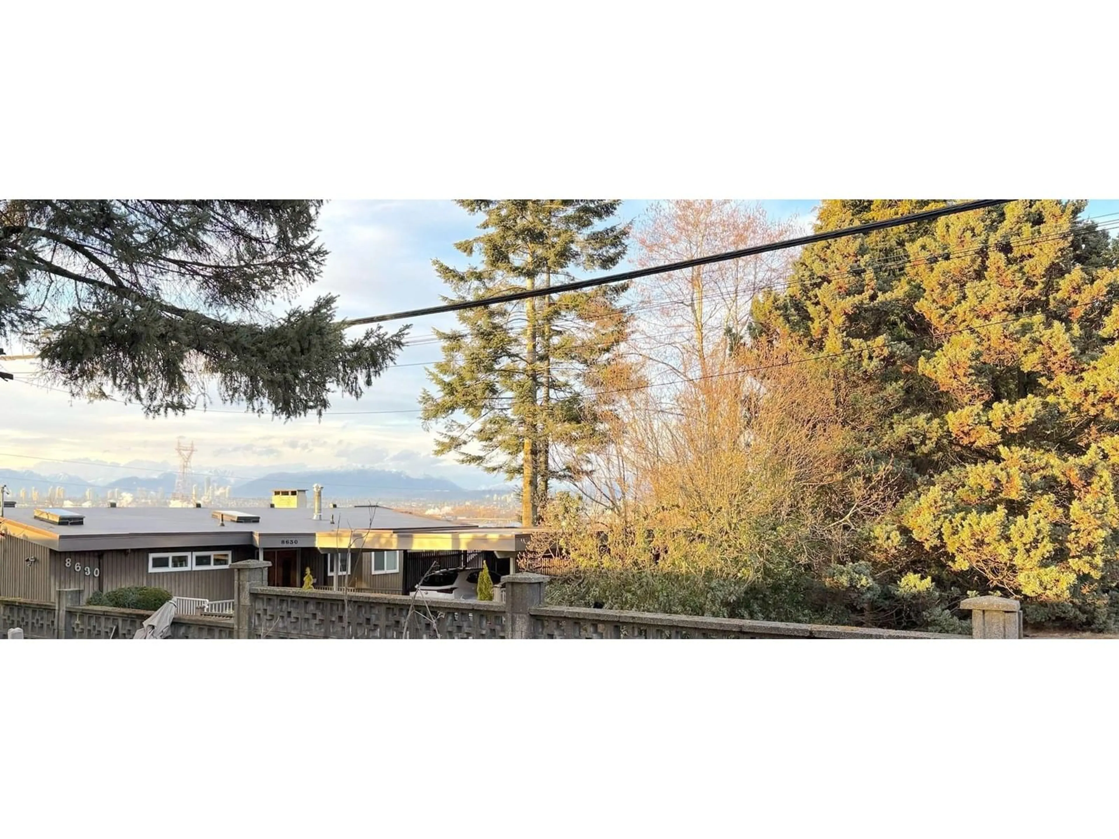 Patio, mountain view for 8621 ARPE ROAD, Delta British Columbia V4C3Y1