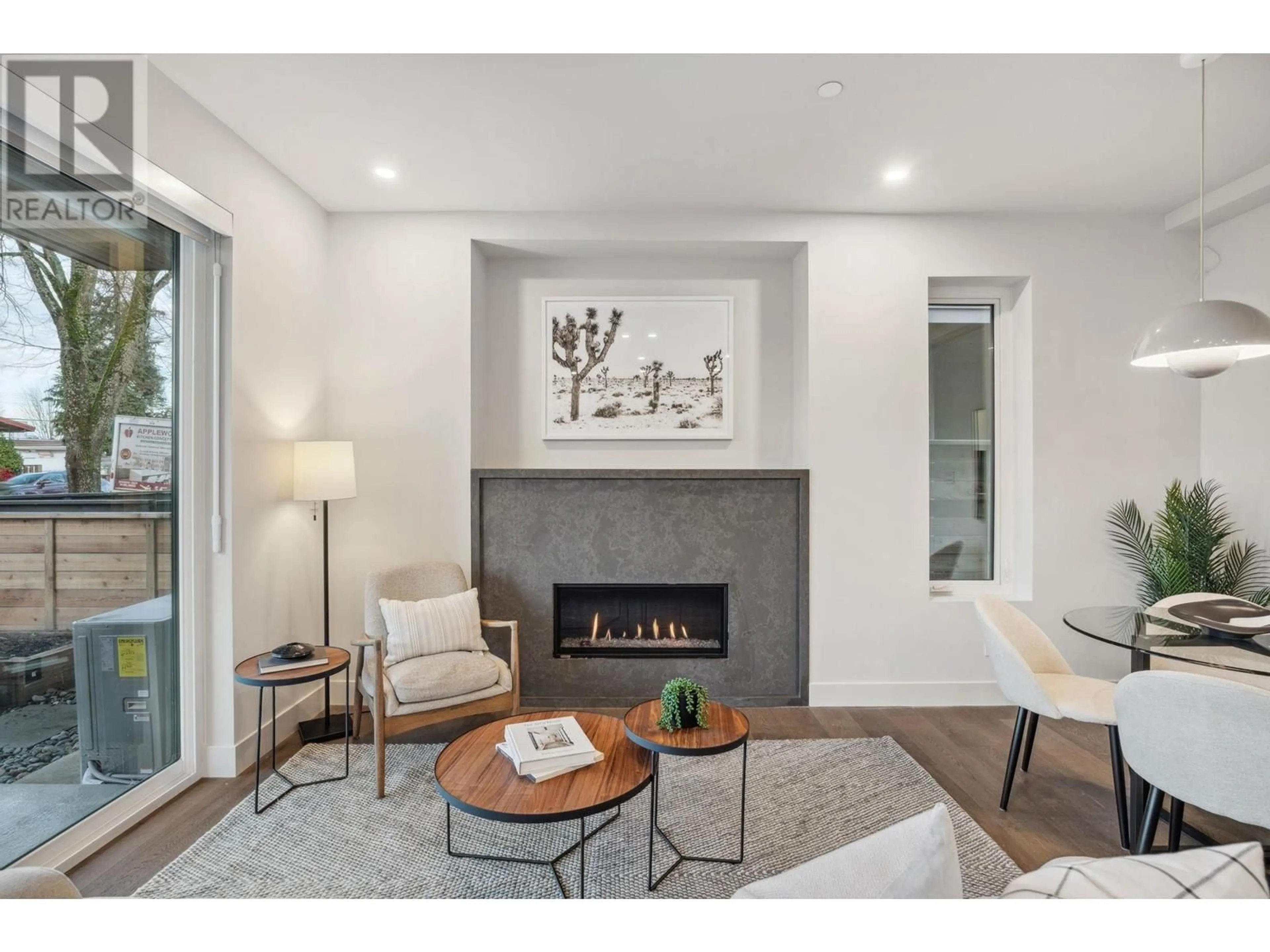 Living room with furniture, unknown for 1 - 638 46TH AVENUE, Vancouver British Columbia V5W2A3
