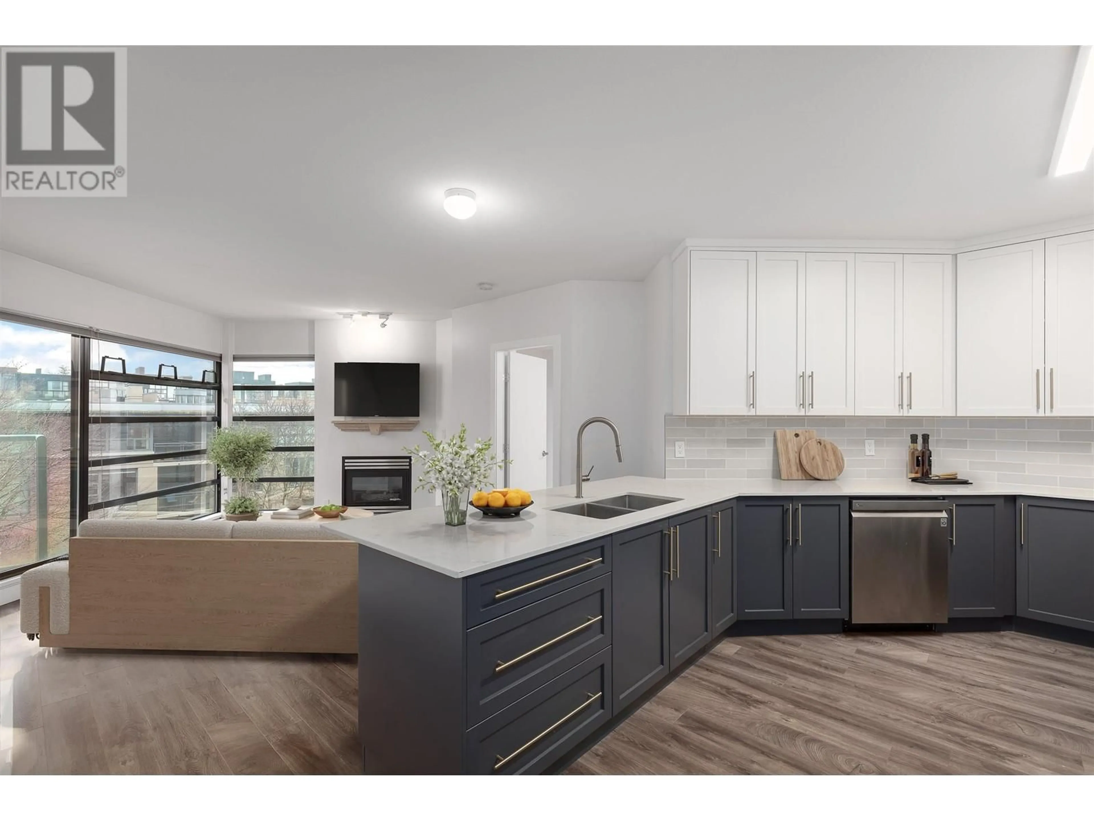 Open concept kitchen, unknown for 404 2228 MARSTRAND AVENUE, Vancouver British Columbia V6K4T1