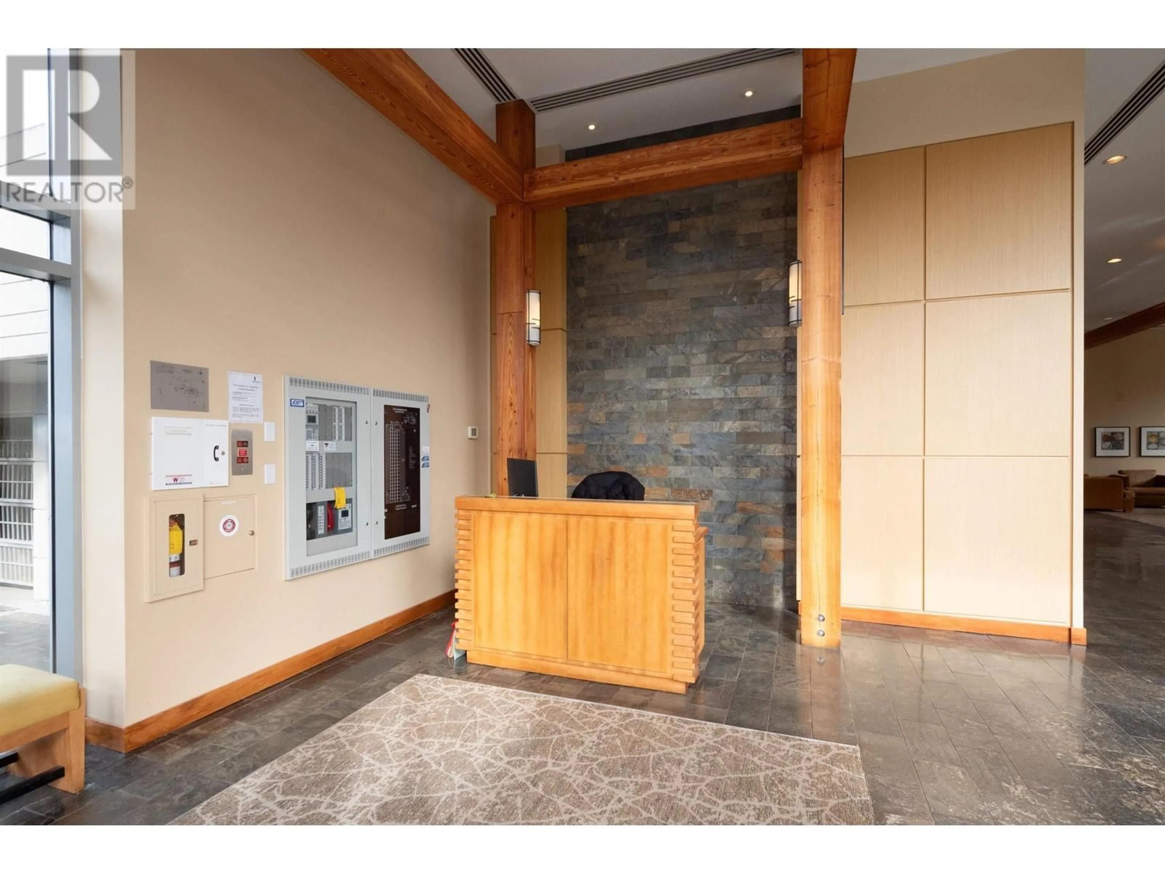 Indoor foyer for 1406 - 2688 WEST MALL, Vancouver British Columbia V6T2J8