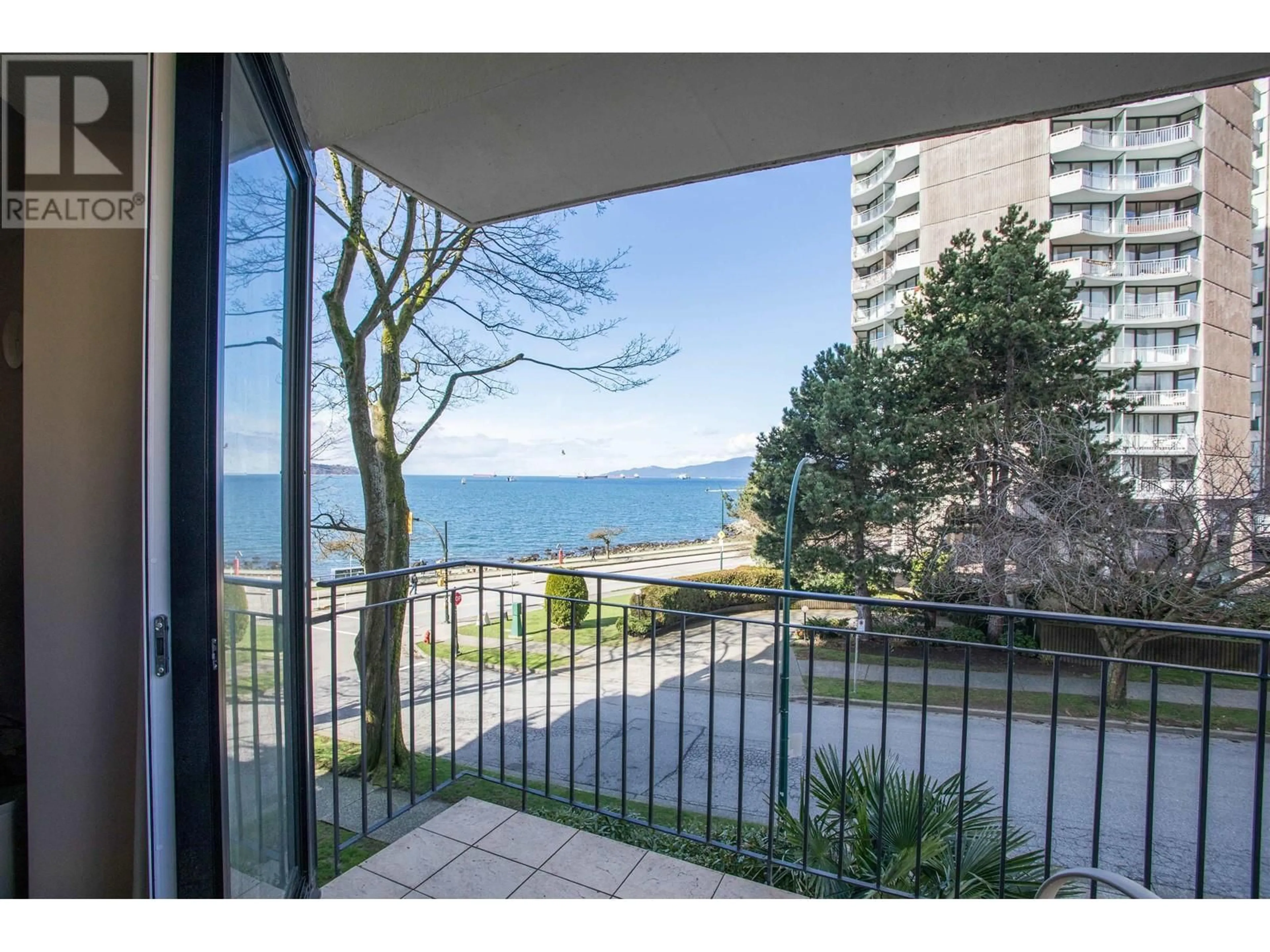 Unknown for 303 1575 BEACH AVENUE, Vancouver British Columbia V6G1Y5