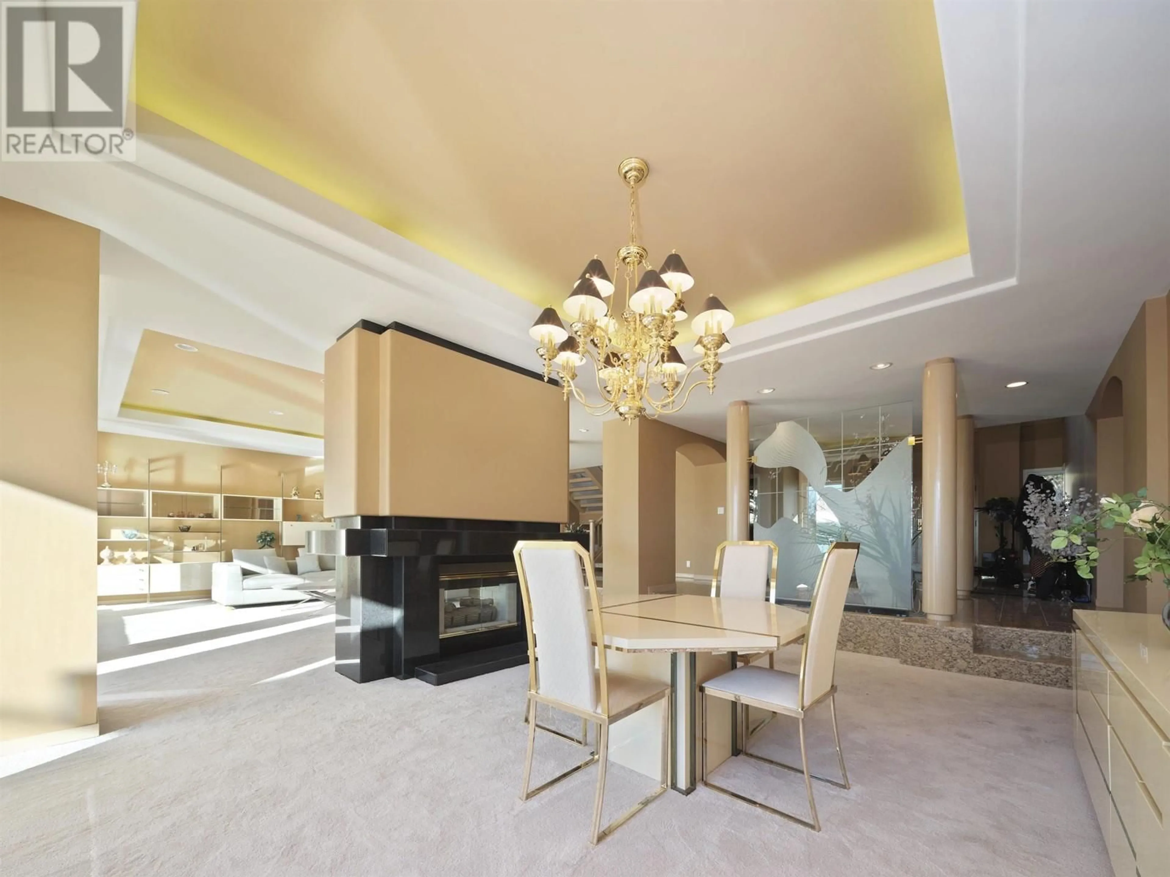 Dining room, unknown for 1025 KING GEORGES WAY, West Vancouver British Columbia V7S1S6