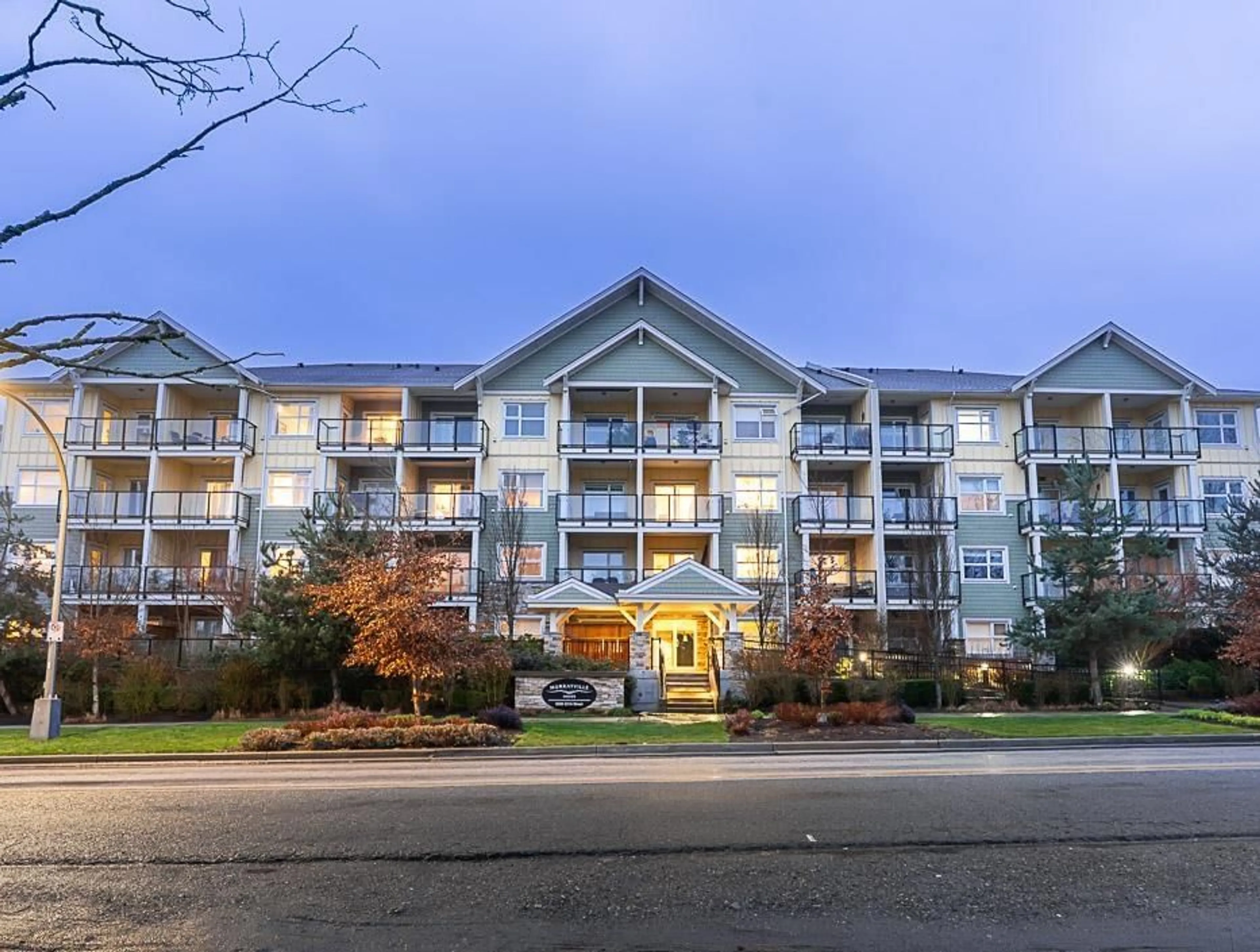 Unknown for 406 5020 221A STREET, Langley British Columbia V2Y0V5