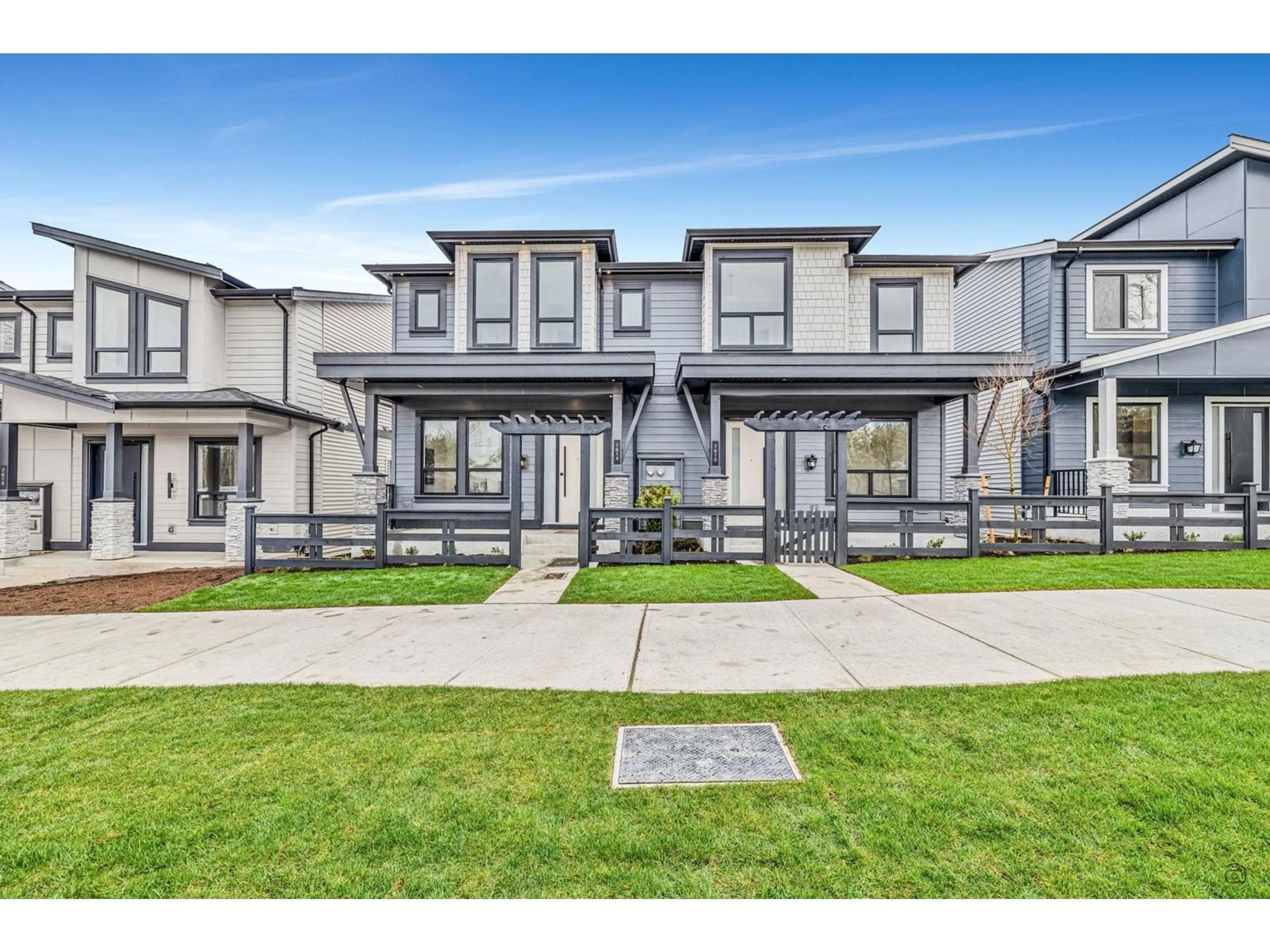 Home with vinyl exterior material, street for 7614 196, Langley British Columbia V2Y3V2