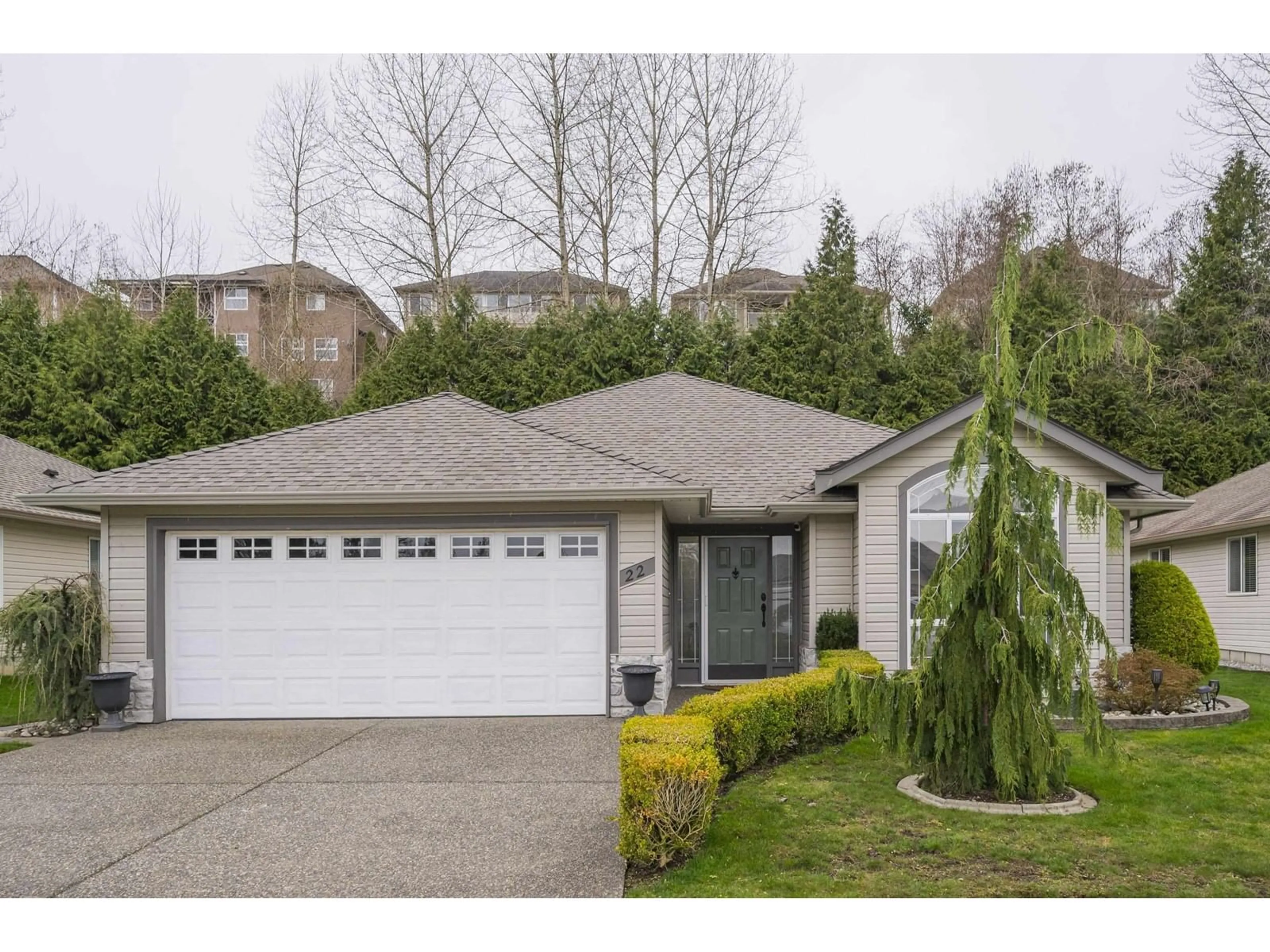 Home with vinyl exterior material, street for 22 - 32250 DOWNES, Abbotsford British Columbia V4X2R1