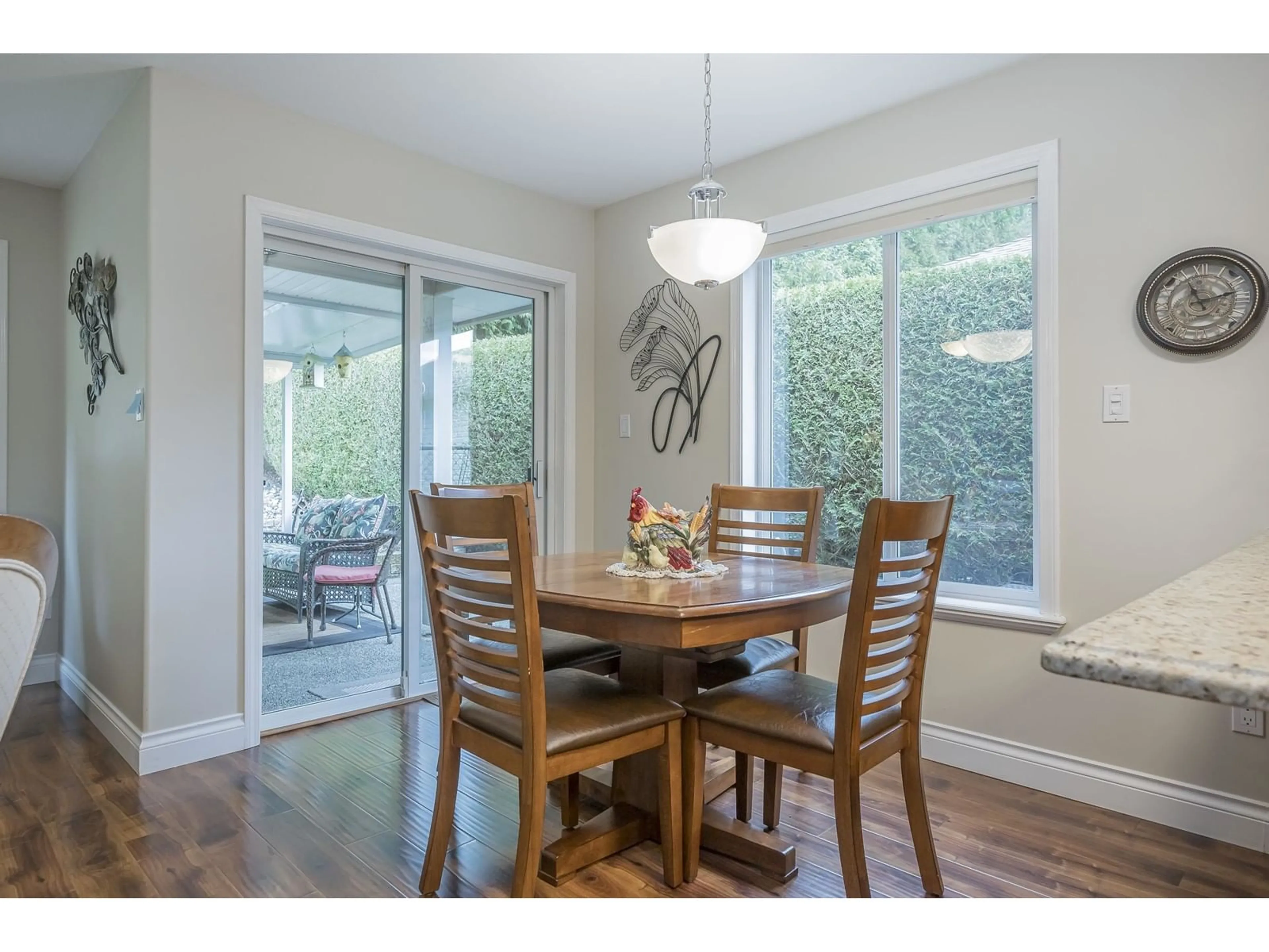 Dining room, wood/laminate floor for 22 32250 DOWNES ROAD, Abbotsford British Columbia V4X2R1