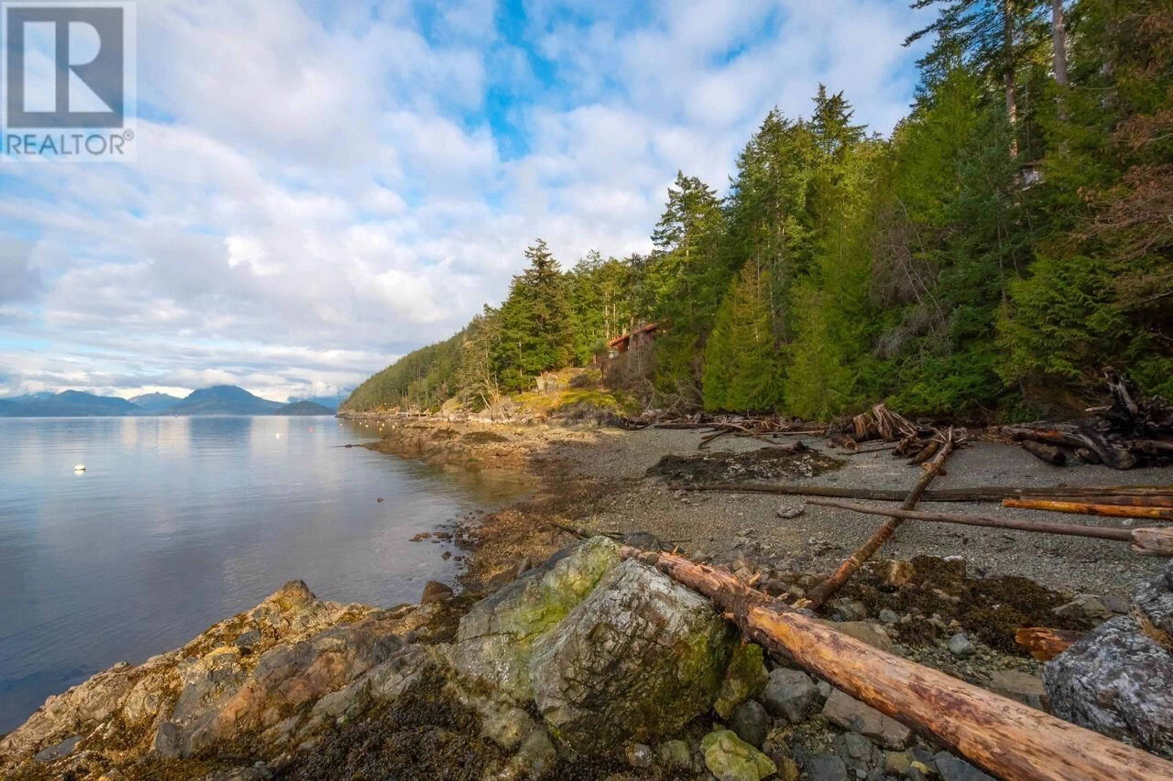 Unknown for 908 CLIPPER PLACE, Bowen Island British Columbia V0N1G2