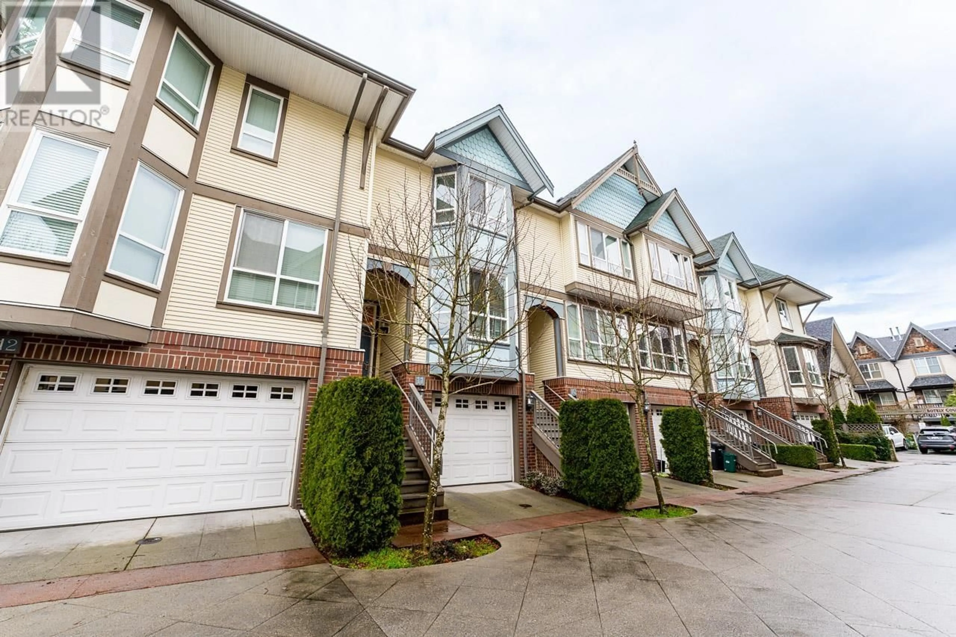 Unknown for 11 - 9051 BLUNDELL ROAD, Richmond British Columbia V6Y1K4