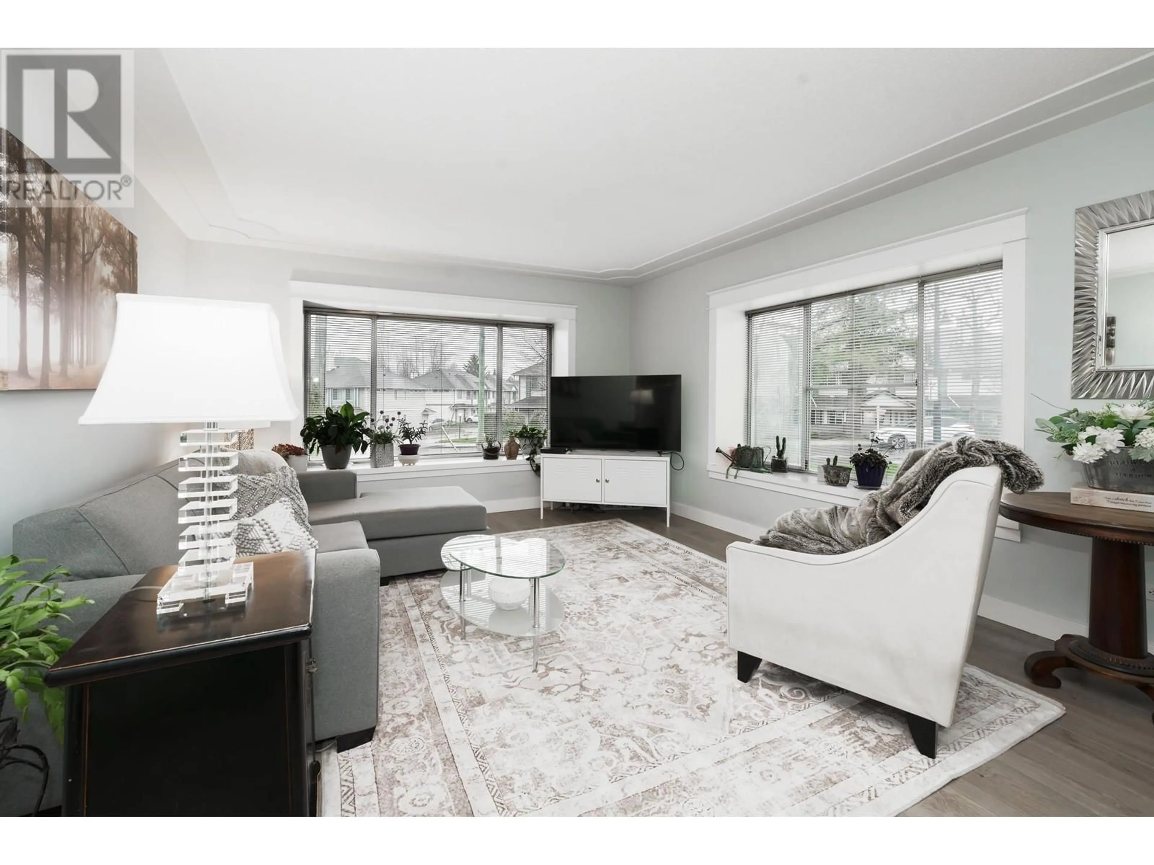 Living room with furniture, unknown for 11943 232 STREET, Maple Ridge British Columbia V2X6T2