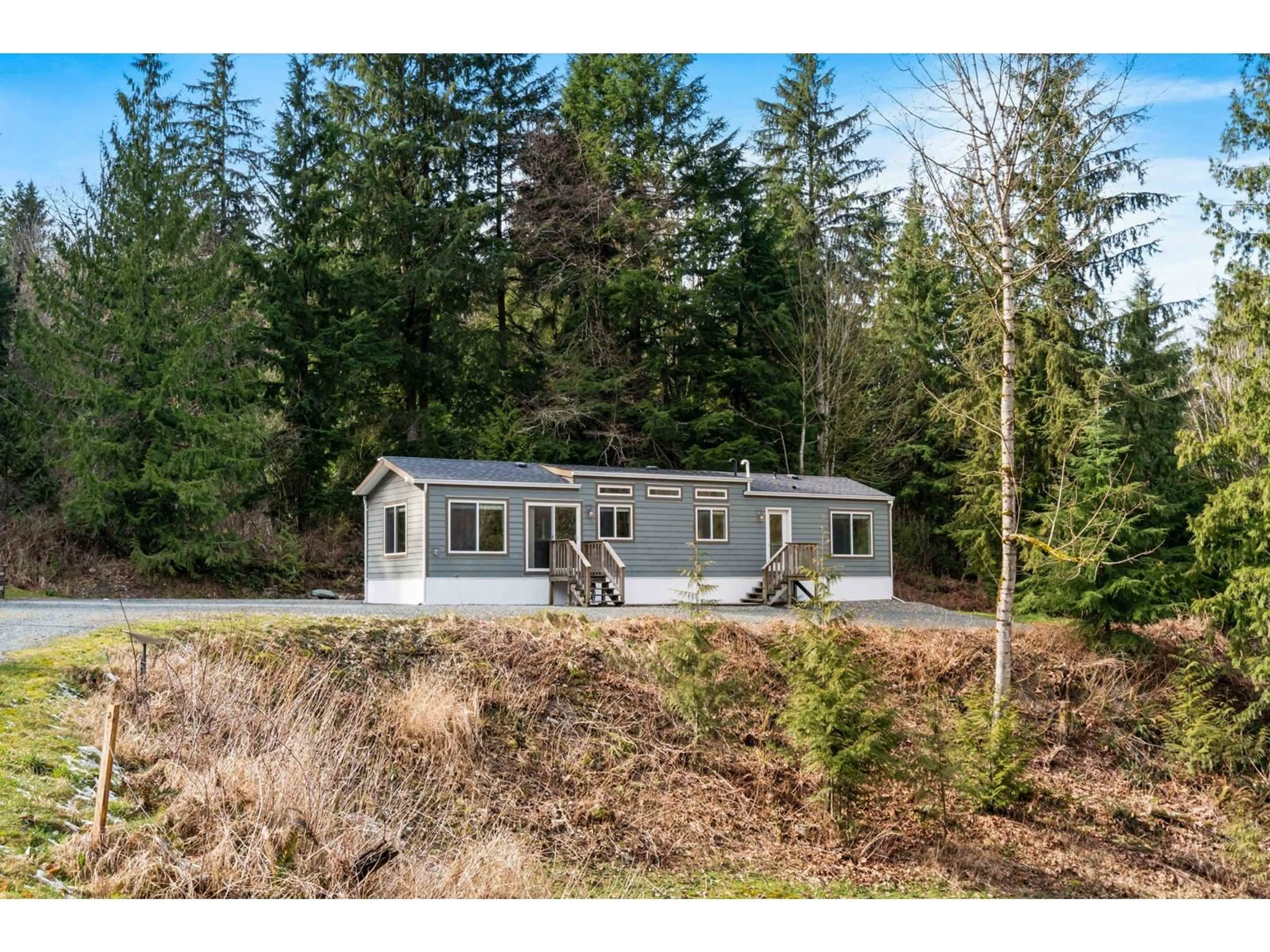Home with vinyl exterior material, unknown for 6650 HINKLEY ROAD, Chilliwack British Columbia V4Z1J4