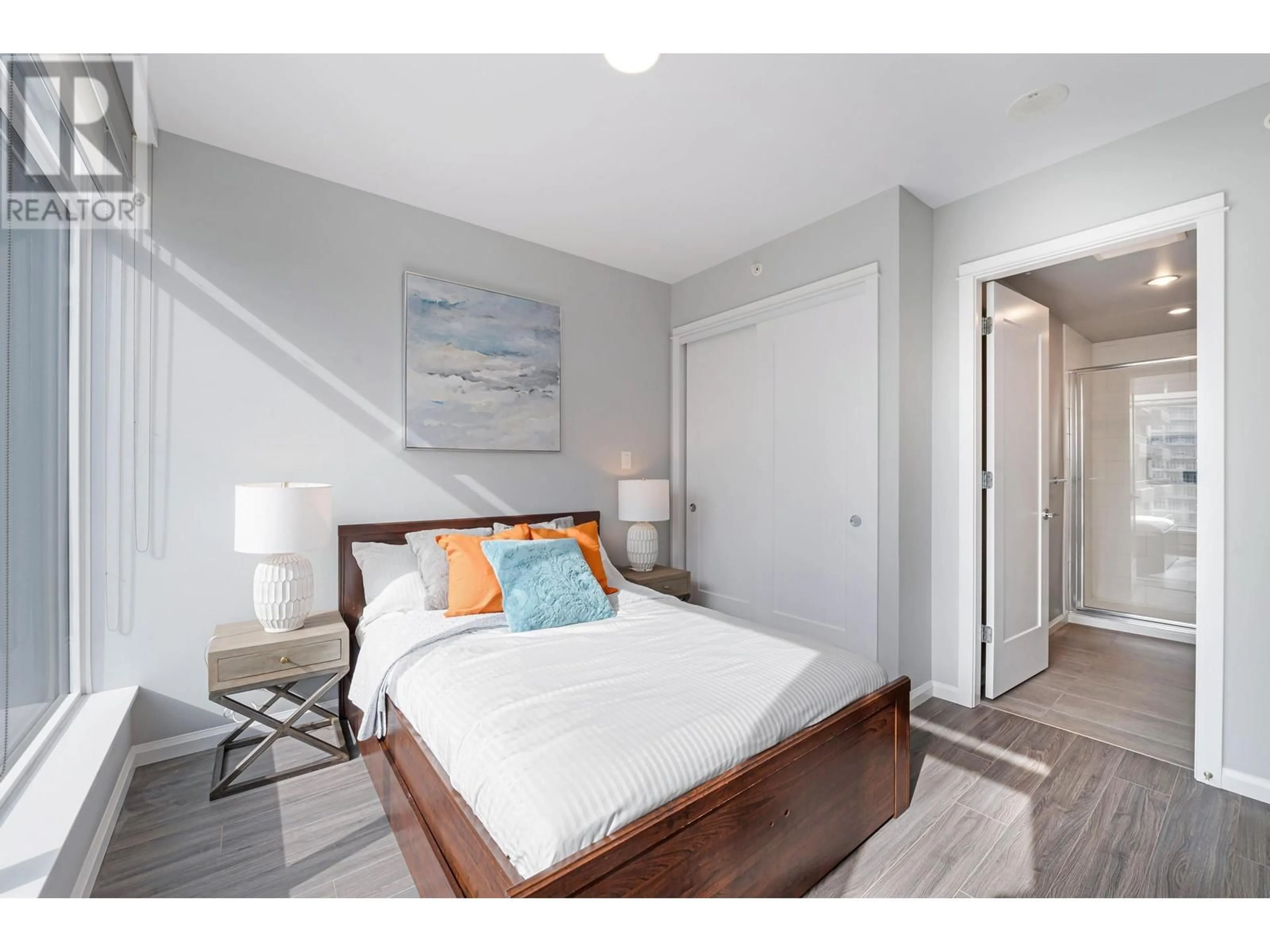 Bedroom with bed, unknown for 1709 - 520 COMO LAKE AVENUE, Coquitlam British Columbia V3J0E8