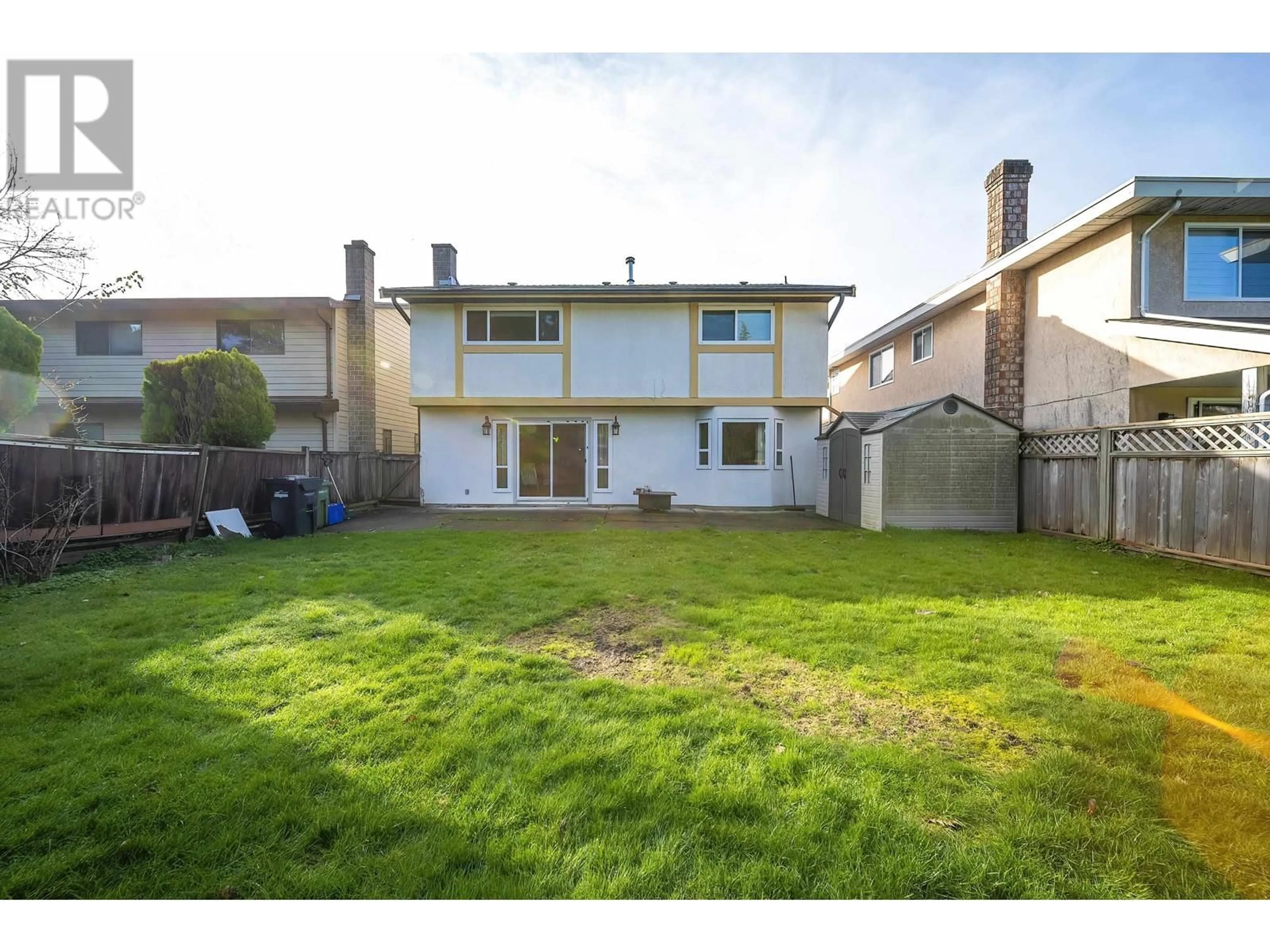 A pic from outside/outdoor area/front of a property/back of a property/a pic from drone, street for 6357 FRANCIS ROAD, Richmond British Columbia V7C1K4