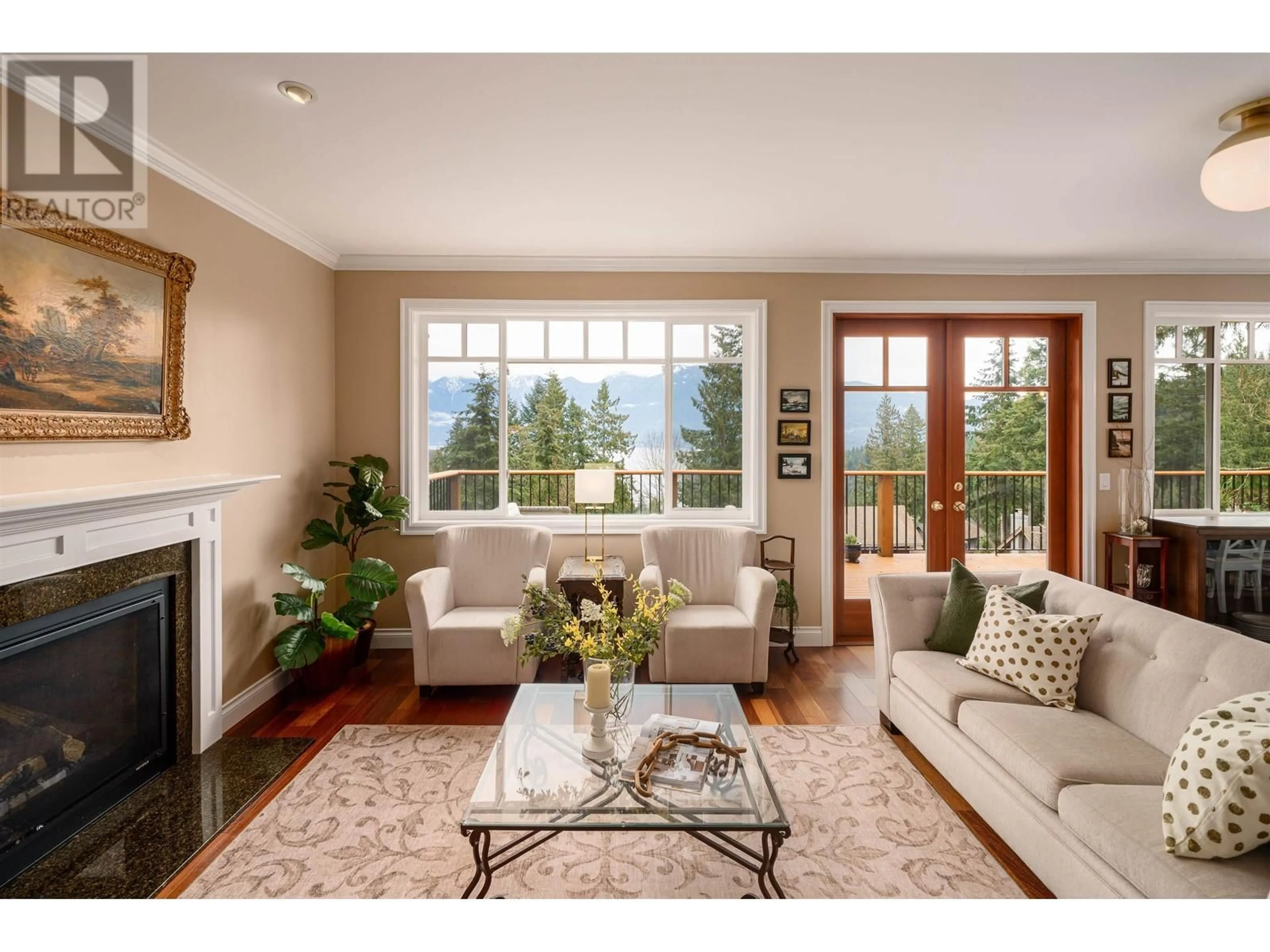 Living room with furniture, unknown for 947 VILLAGE DRIVE, Bowen Island British Columbia V0N1G1