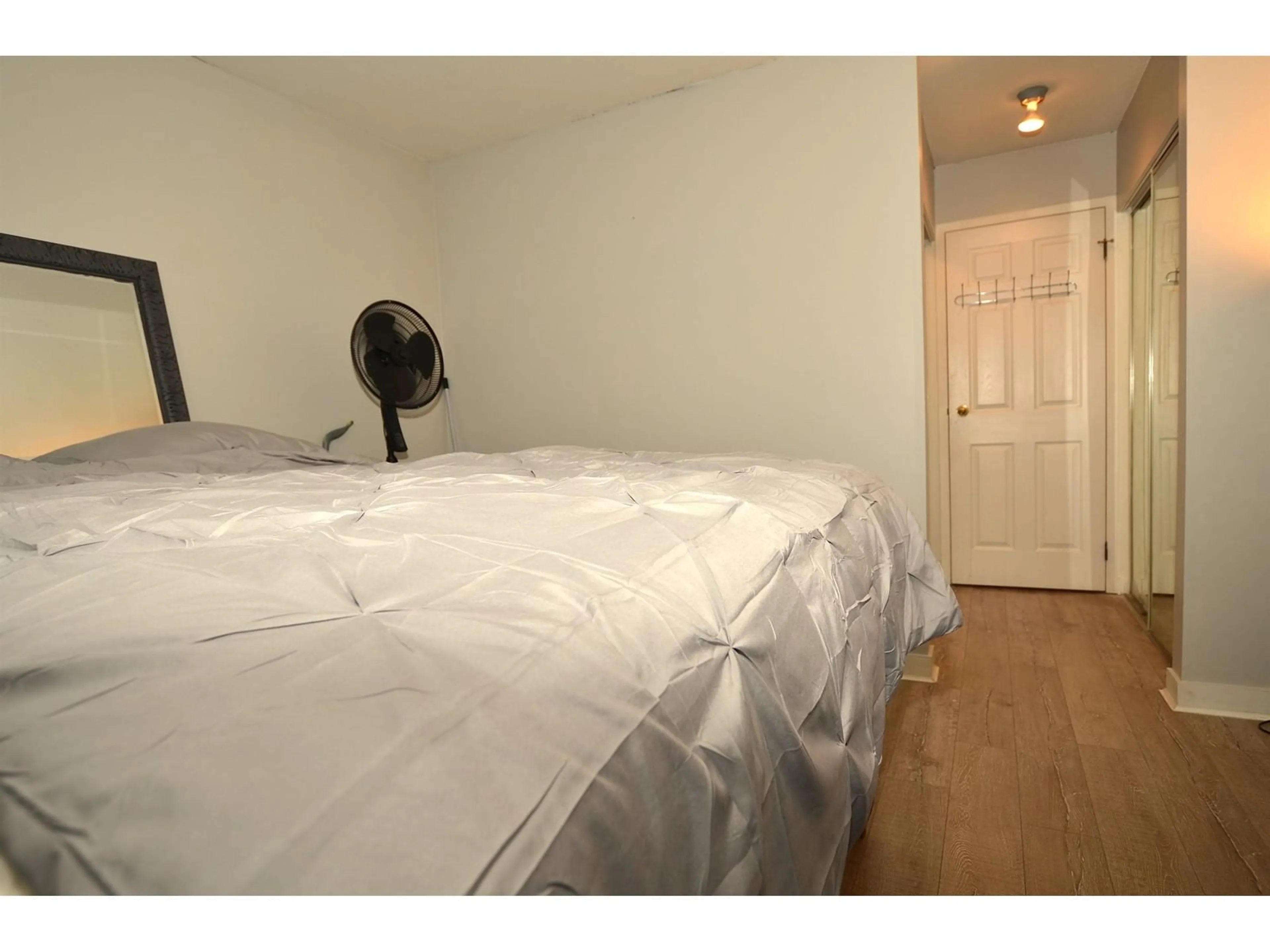 A pic of a room for 312 - 13501 96, Surrey British Columbia V3V7L9