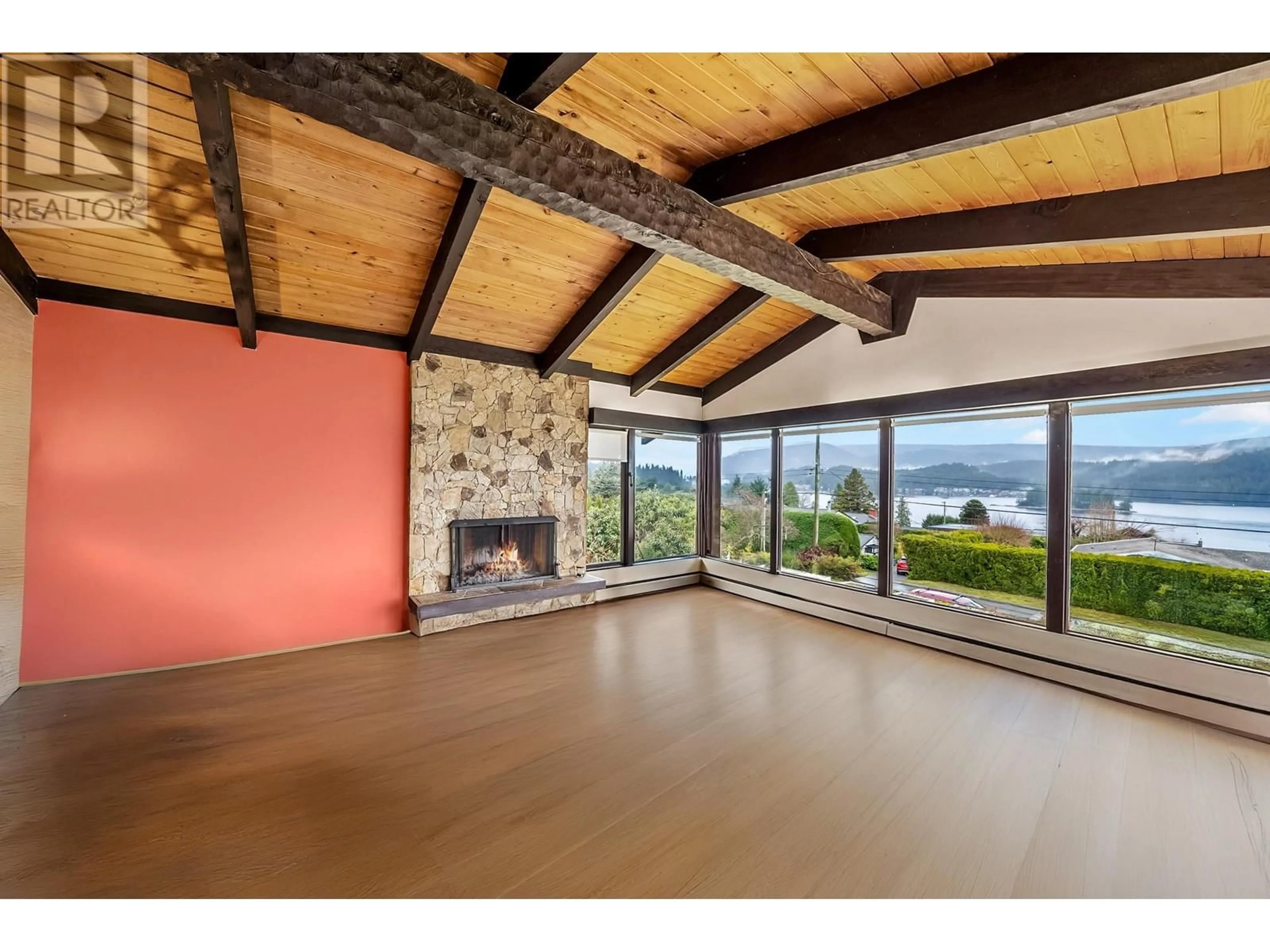 Unknown for 645 BAYCREST DRIVE, North Vancouver British Columbia V7G1N7