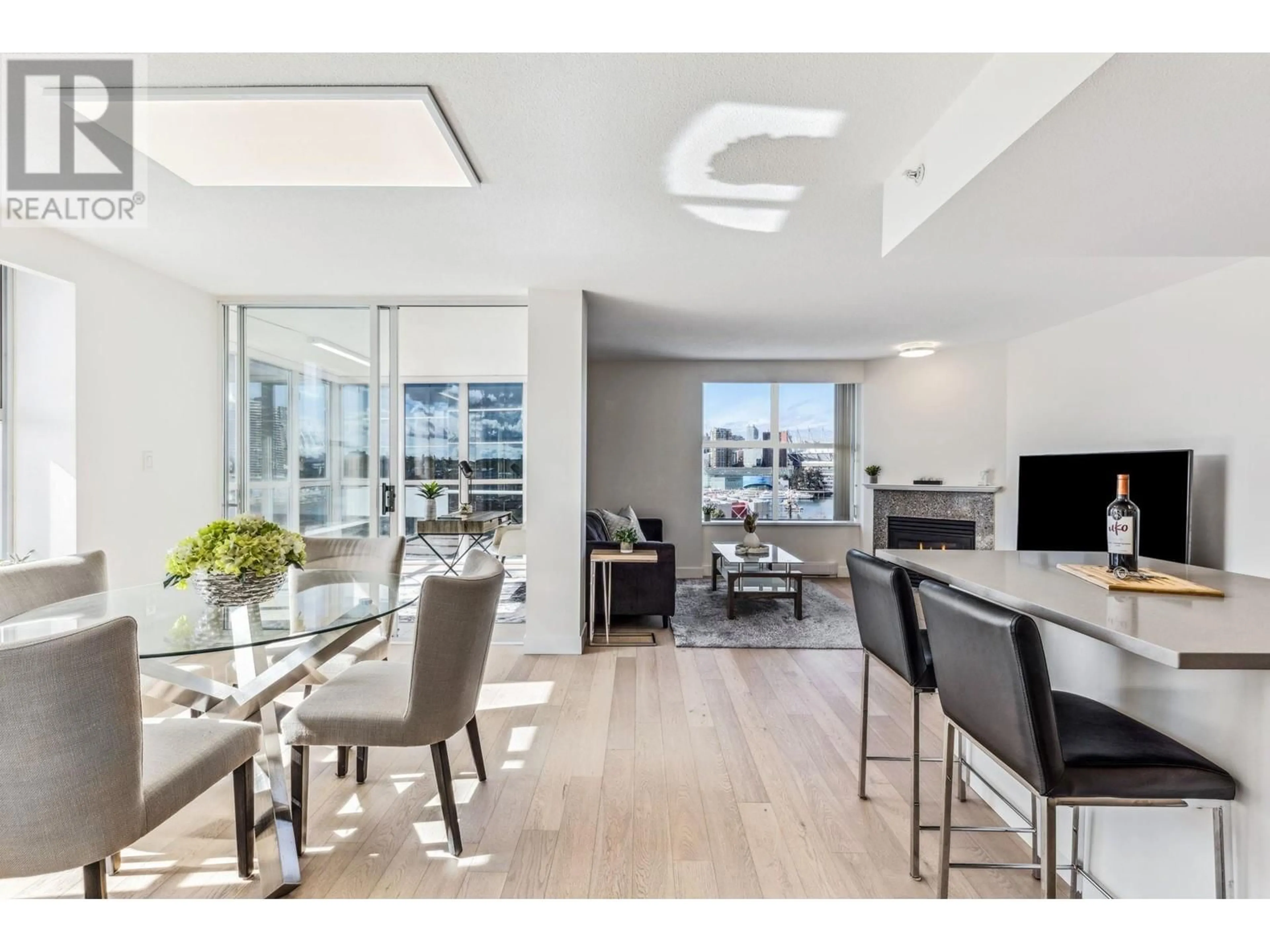 Unknown for 805 - 1255 MAIN STREET, Vancouver British Columbia V6A4G5
